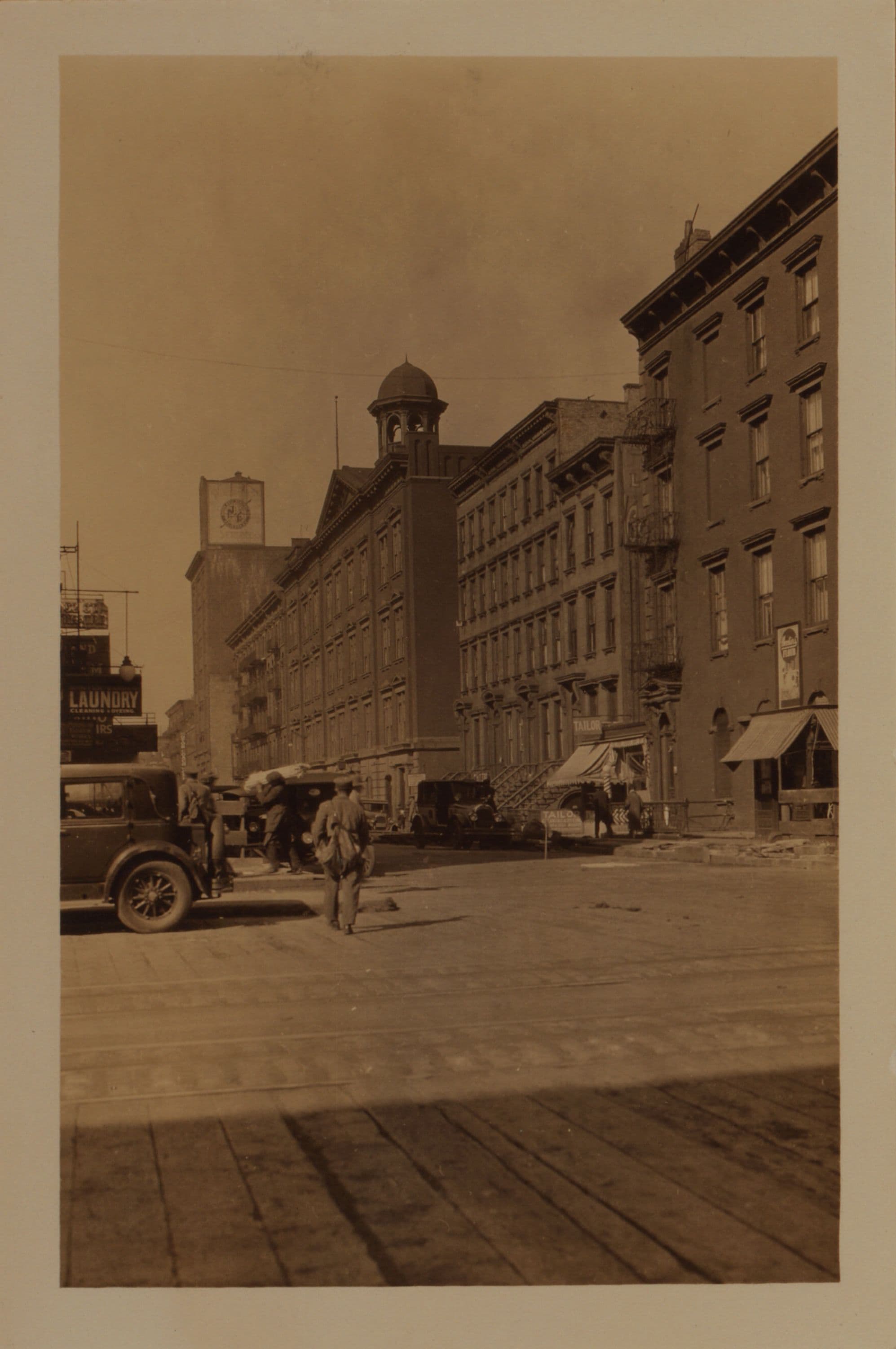 Manhattan: 52nd Street - 8th Avenue