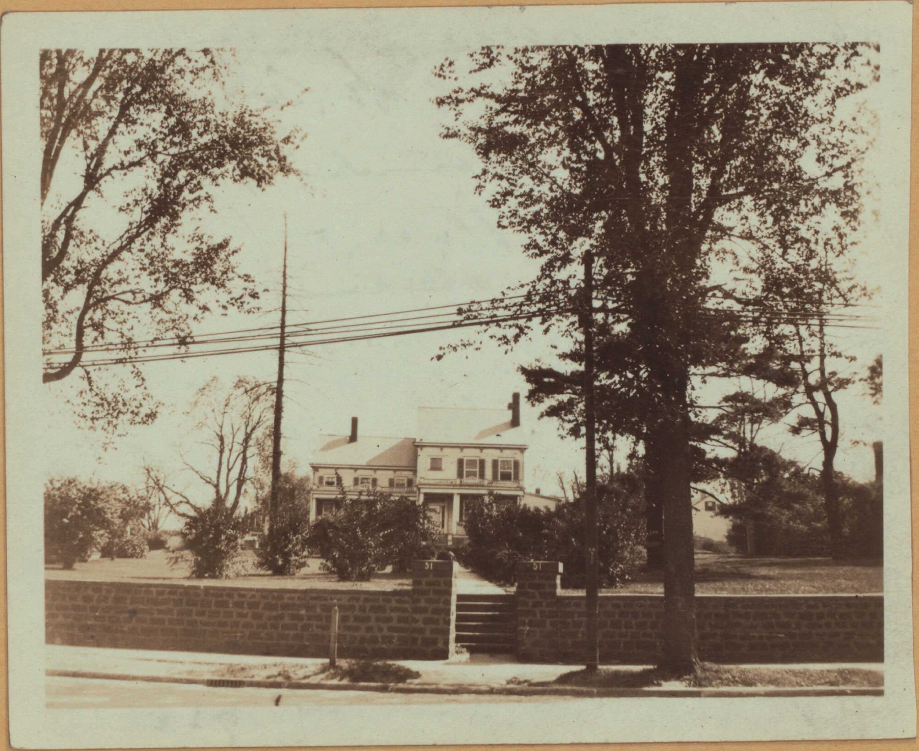 Queens: Grand Avenue - Simonson Street
