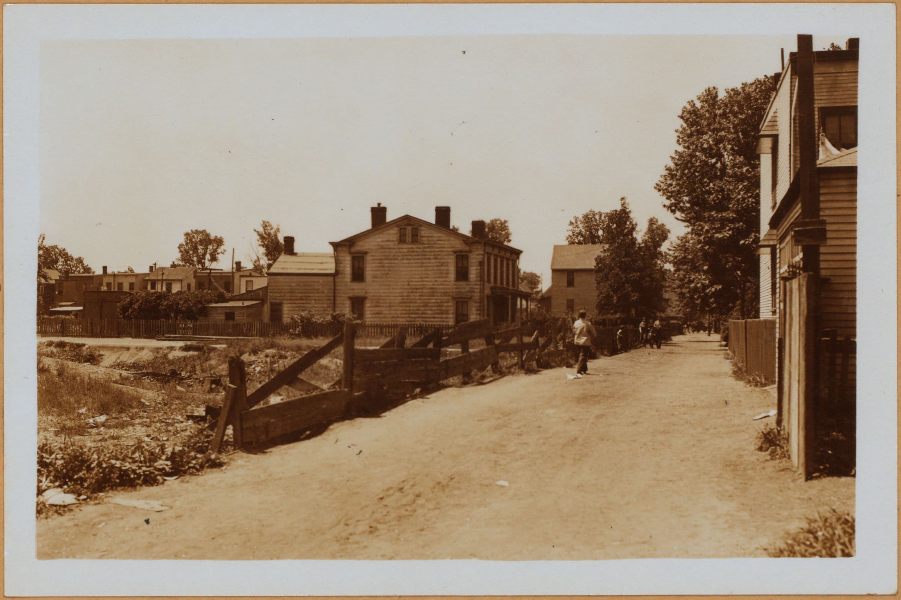 Brooklyn: 96th Street (East) - Smith's Lane