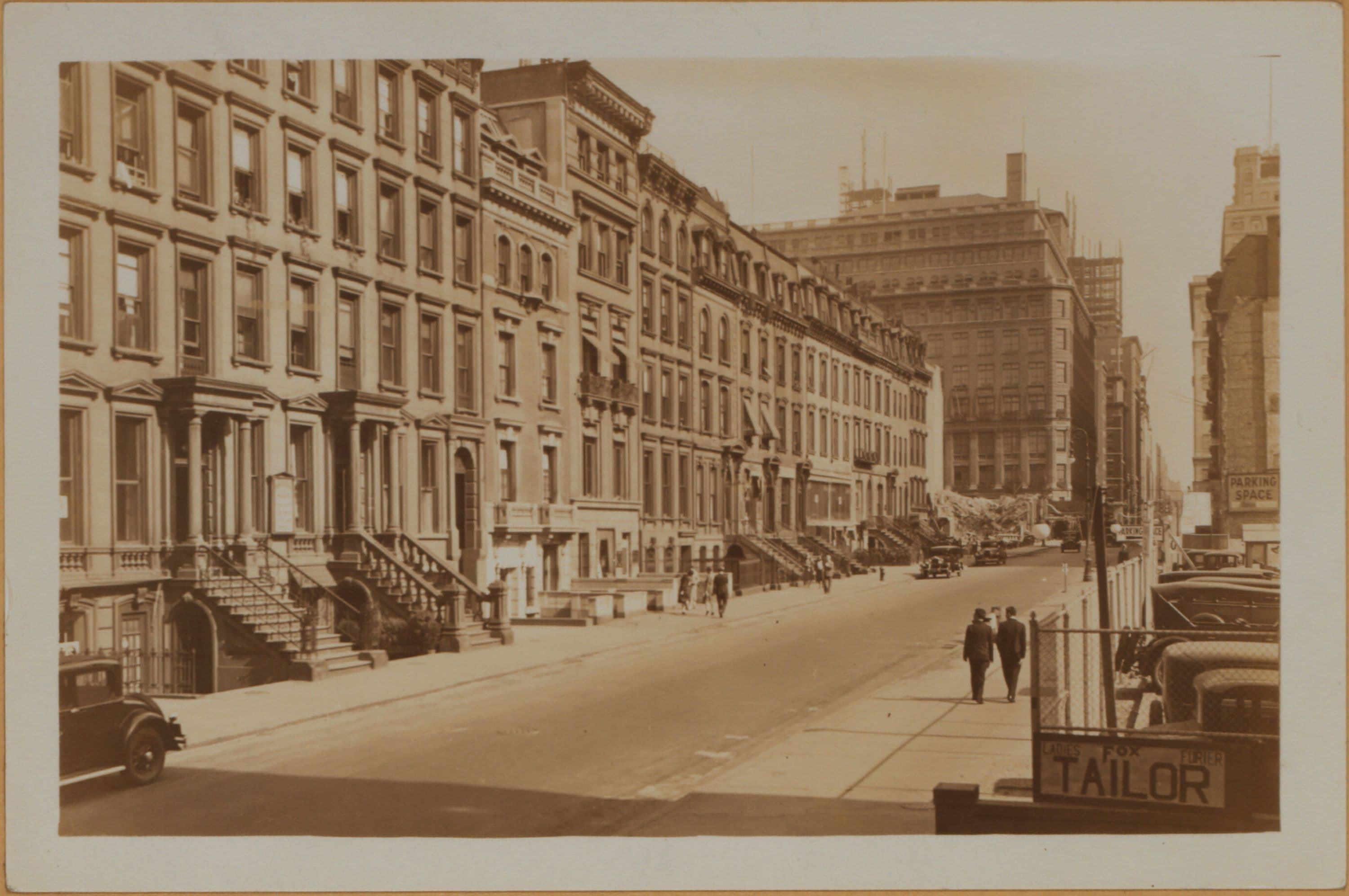 Manhattan: 49th Street (West) - 6th Avenue