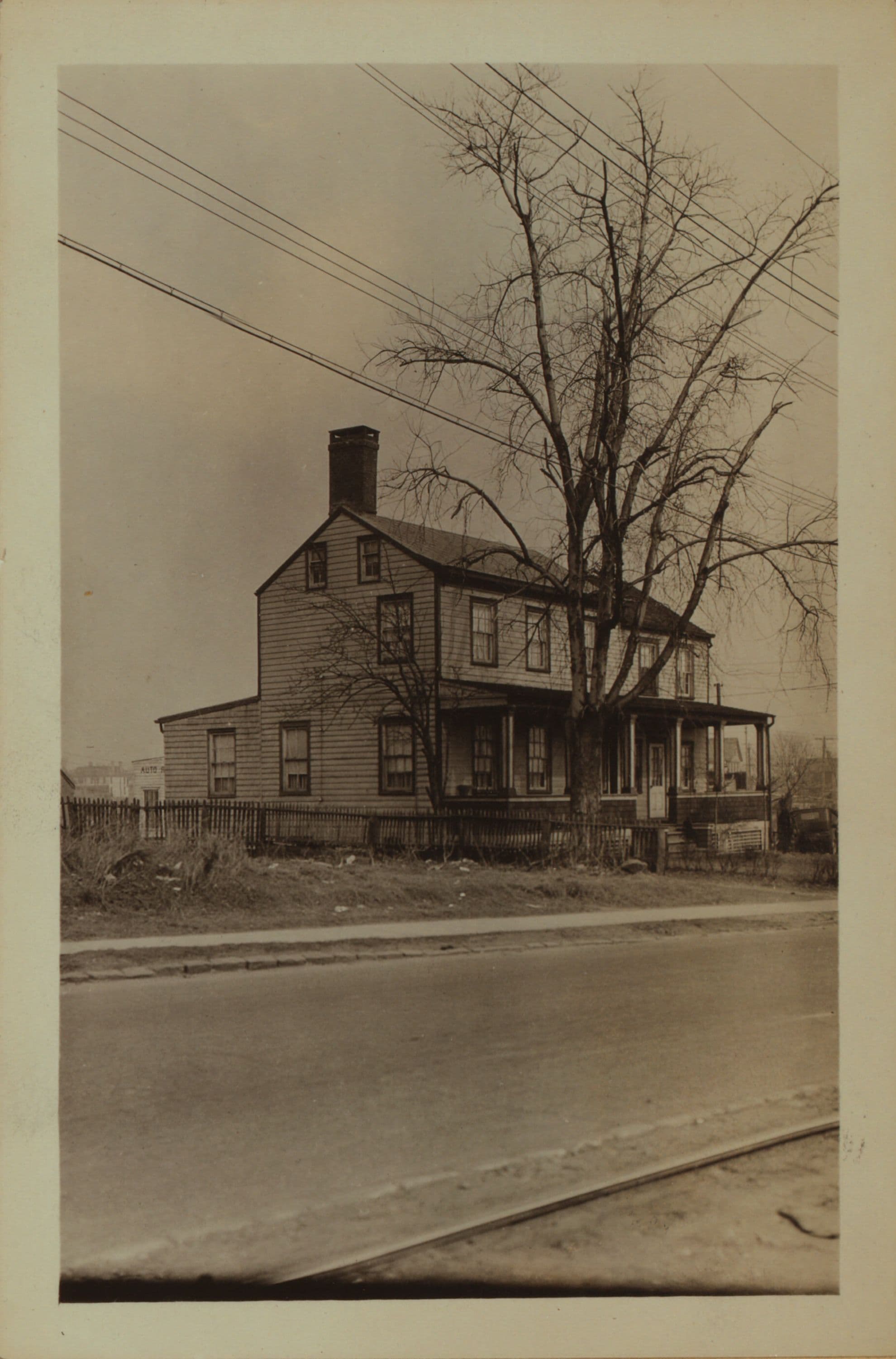 Richmond: Richmond Avenue - Renfrew Place