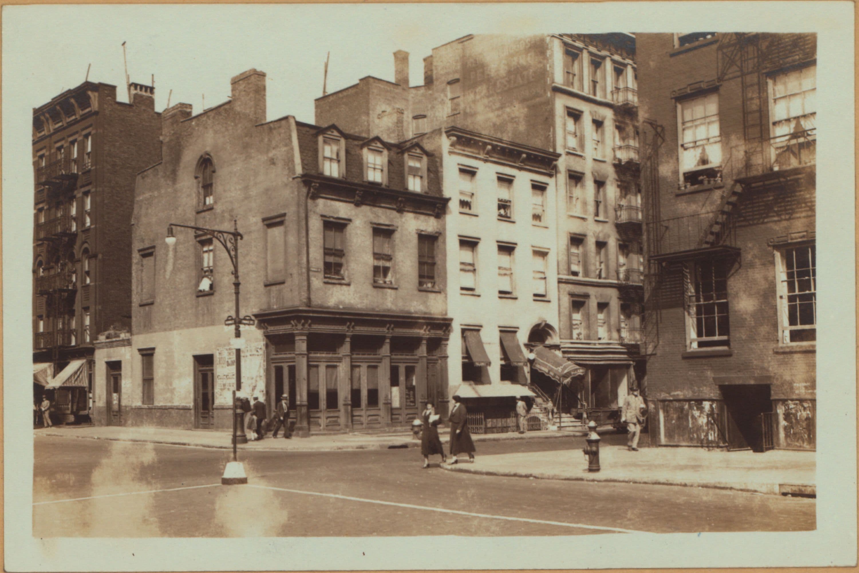 Manhattan: Prince Street - MacDougal Street