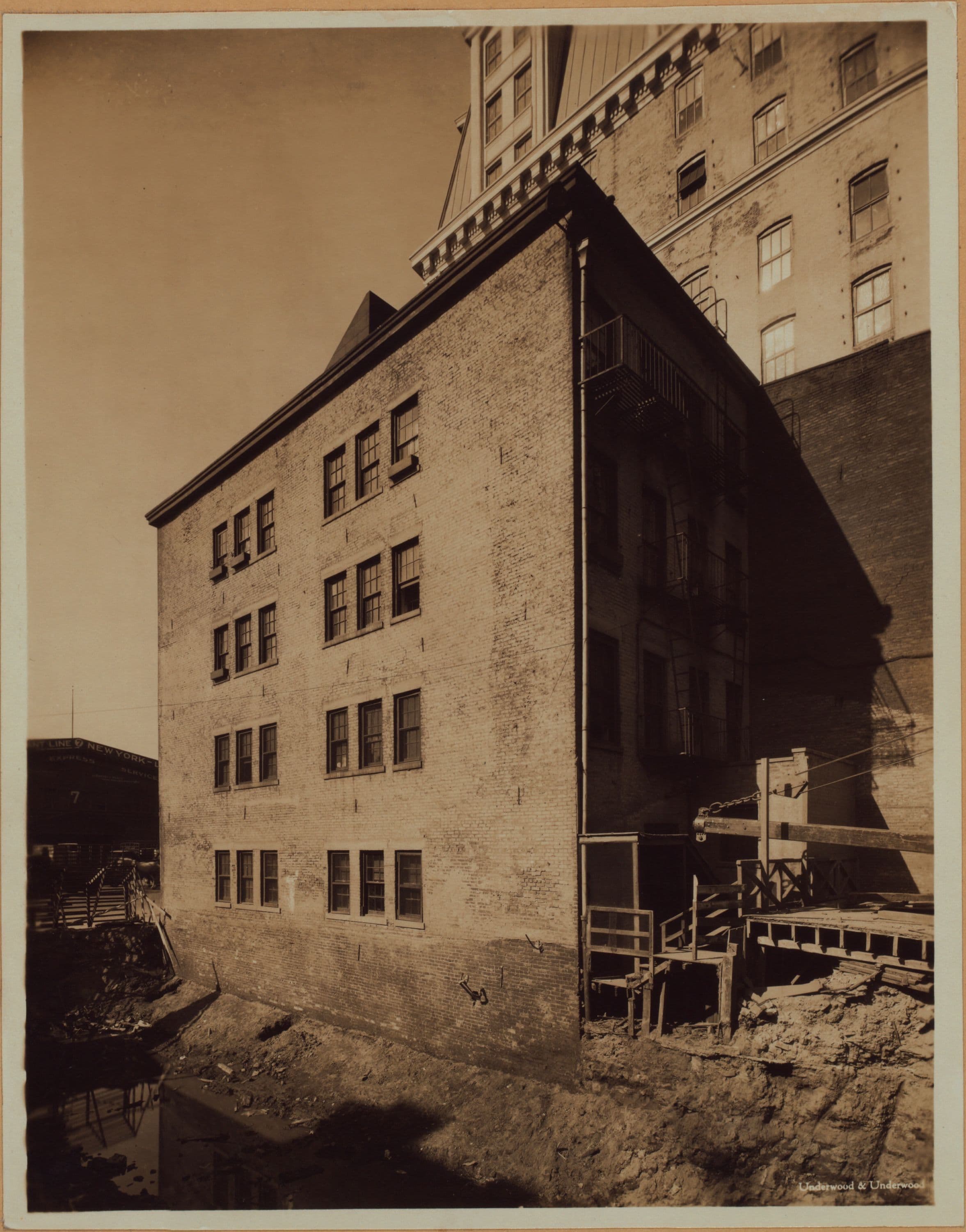 Manhattan: West Street - Morris Street