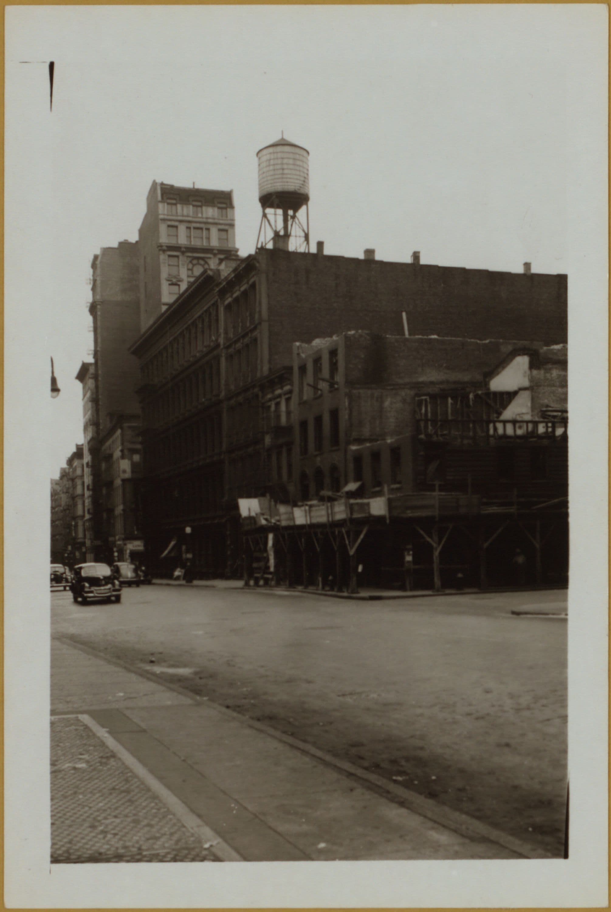 Manhattan: Broome Street - Crosby Street