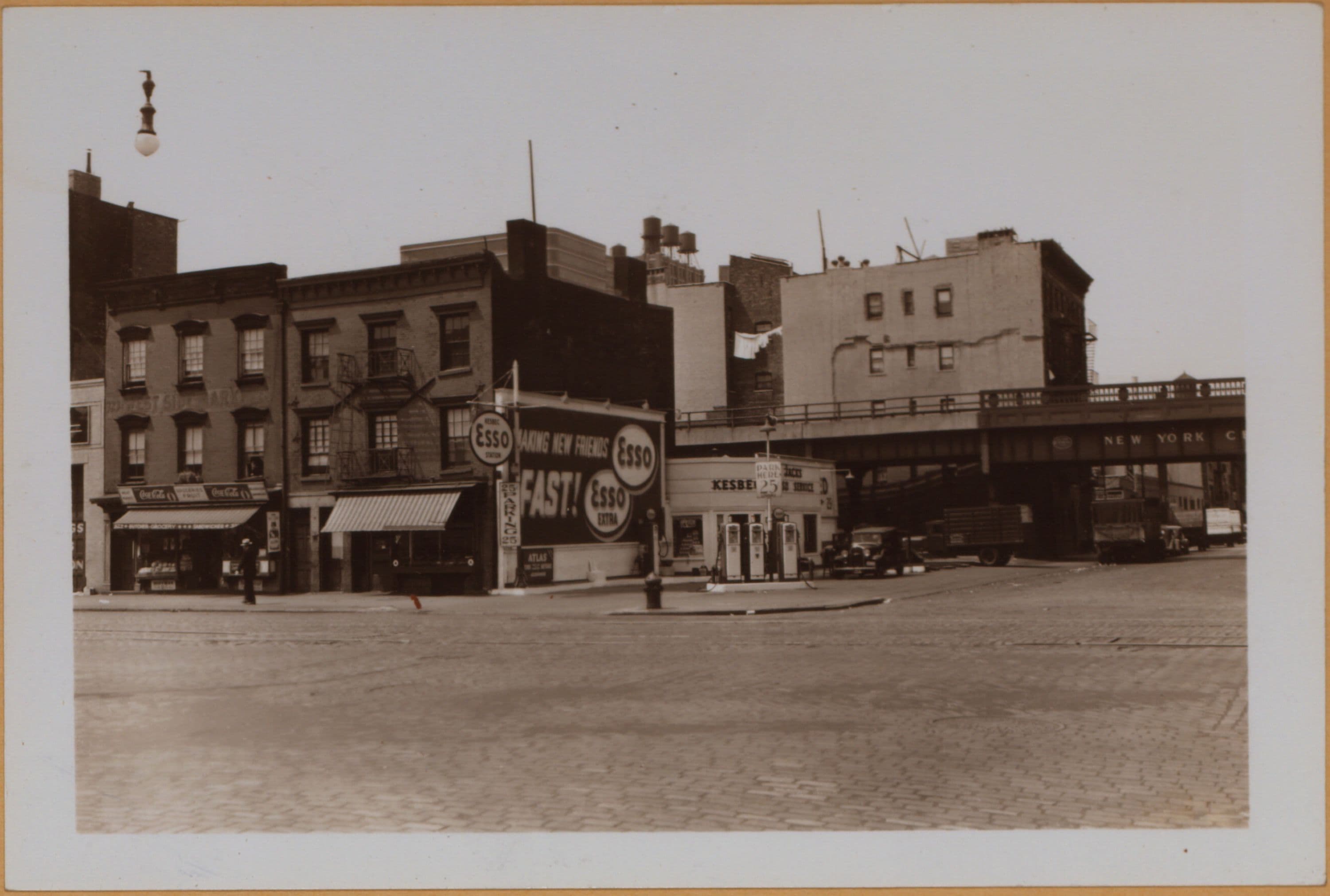 Manhattan: 10th Avenue - 29th Street, 1940