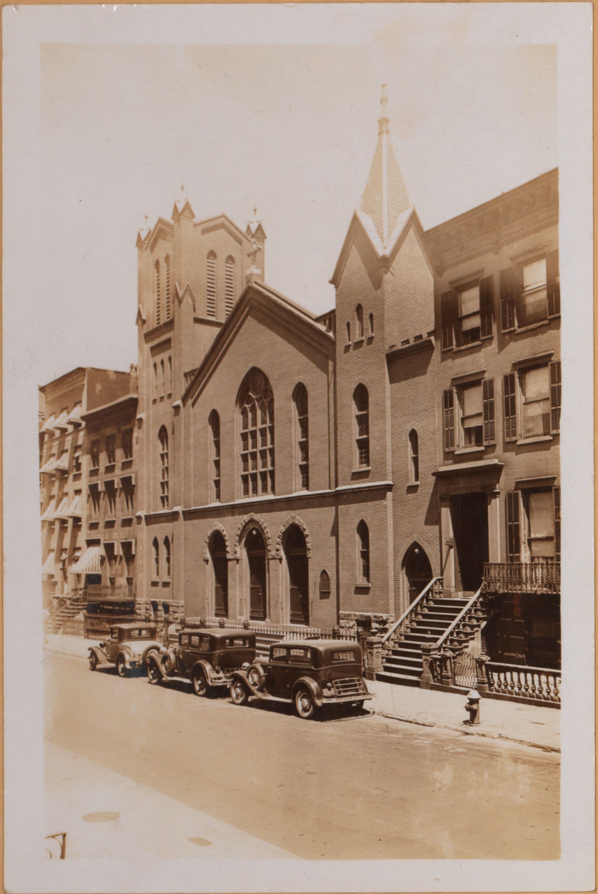 Brooklyn: Henry Street - Clark Street