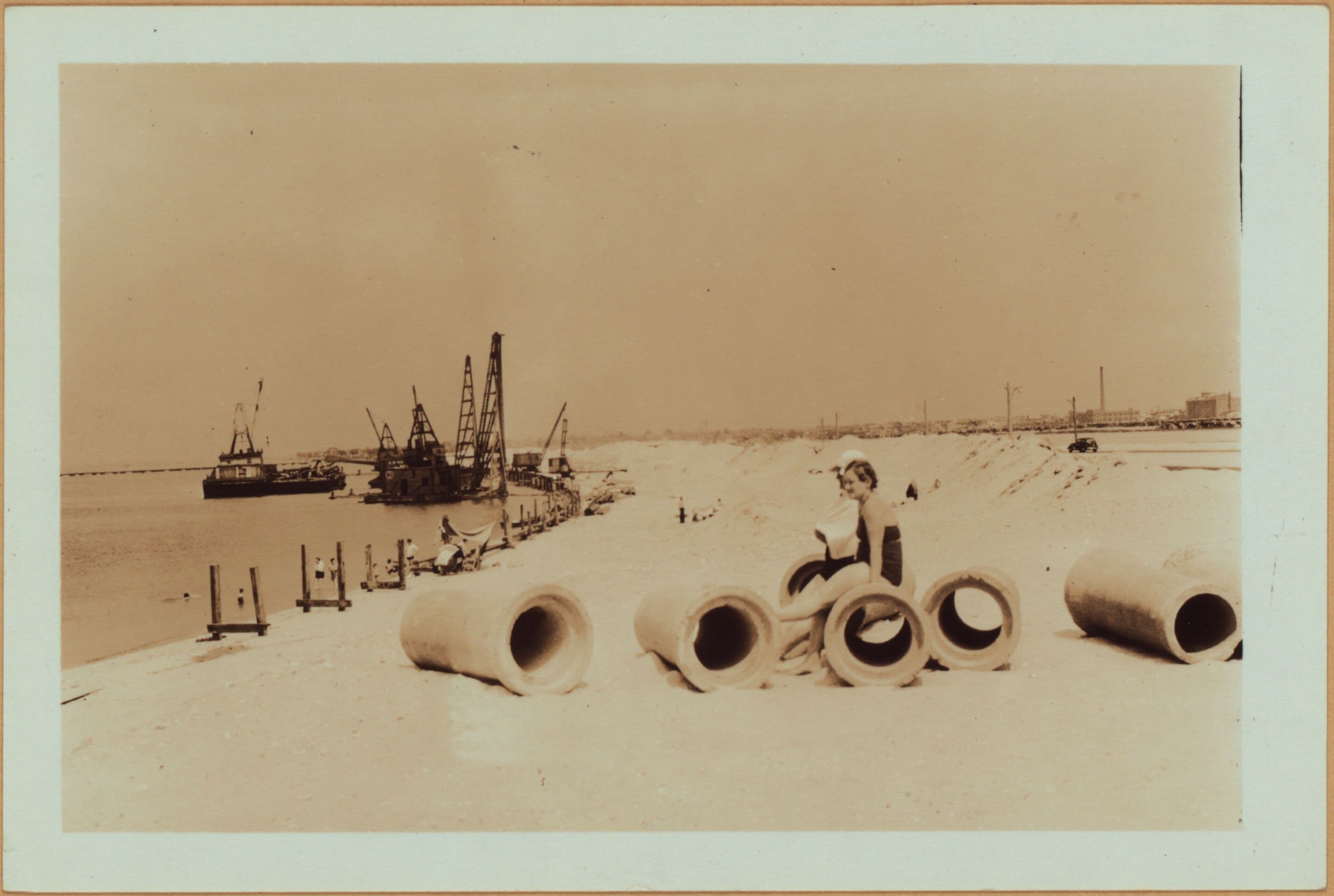 Queens: Jacob Riis Park - [Rockaway Inlet.]