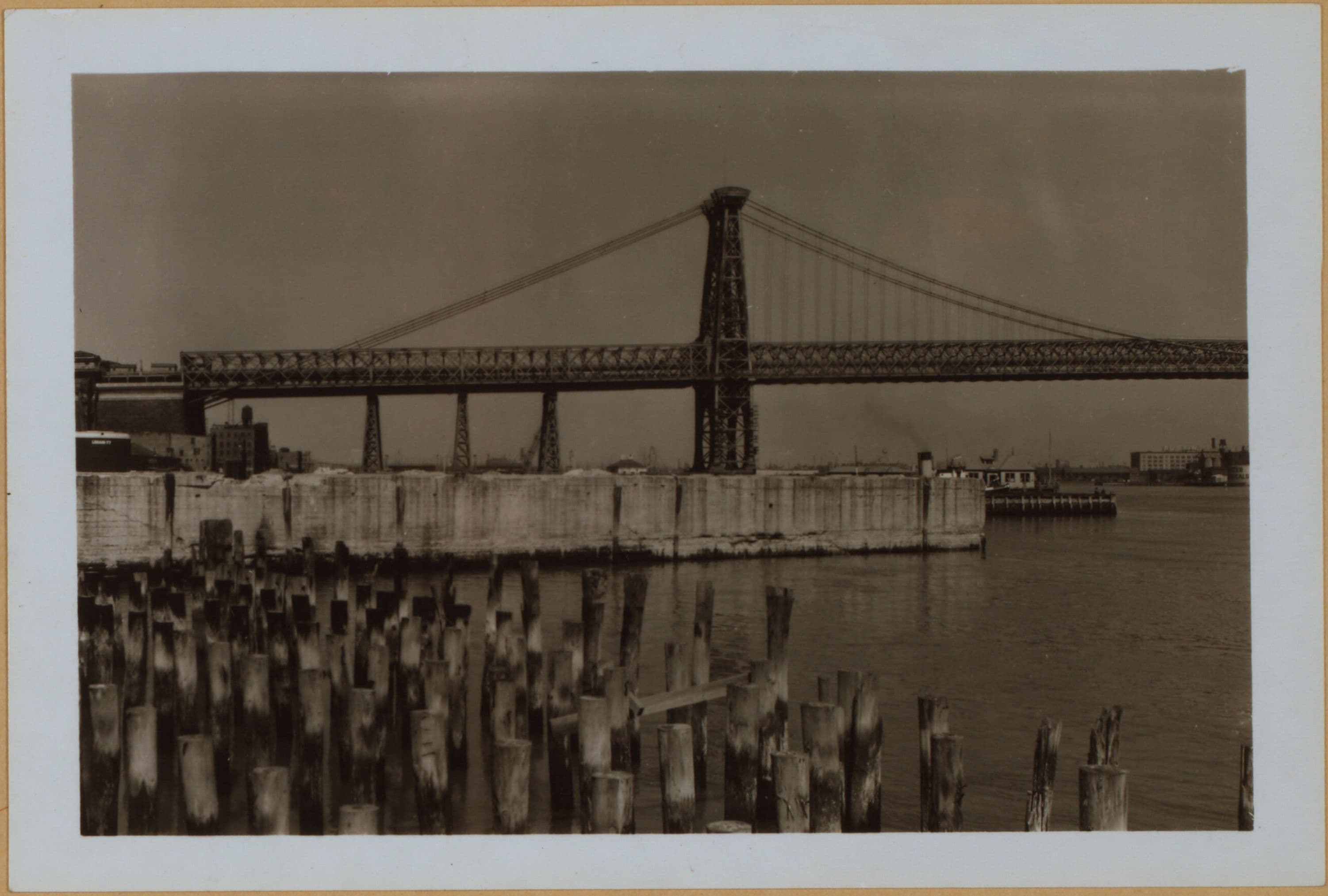 Manhattan: Corlears Street - Grand Street
