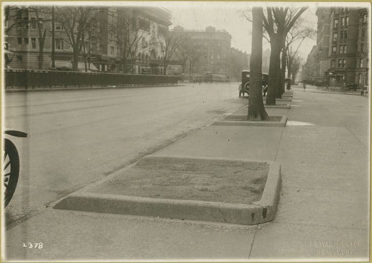 114th Street (West) - Seventh Avenue, northeast corner -