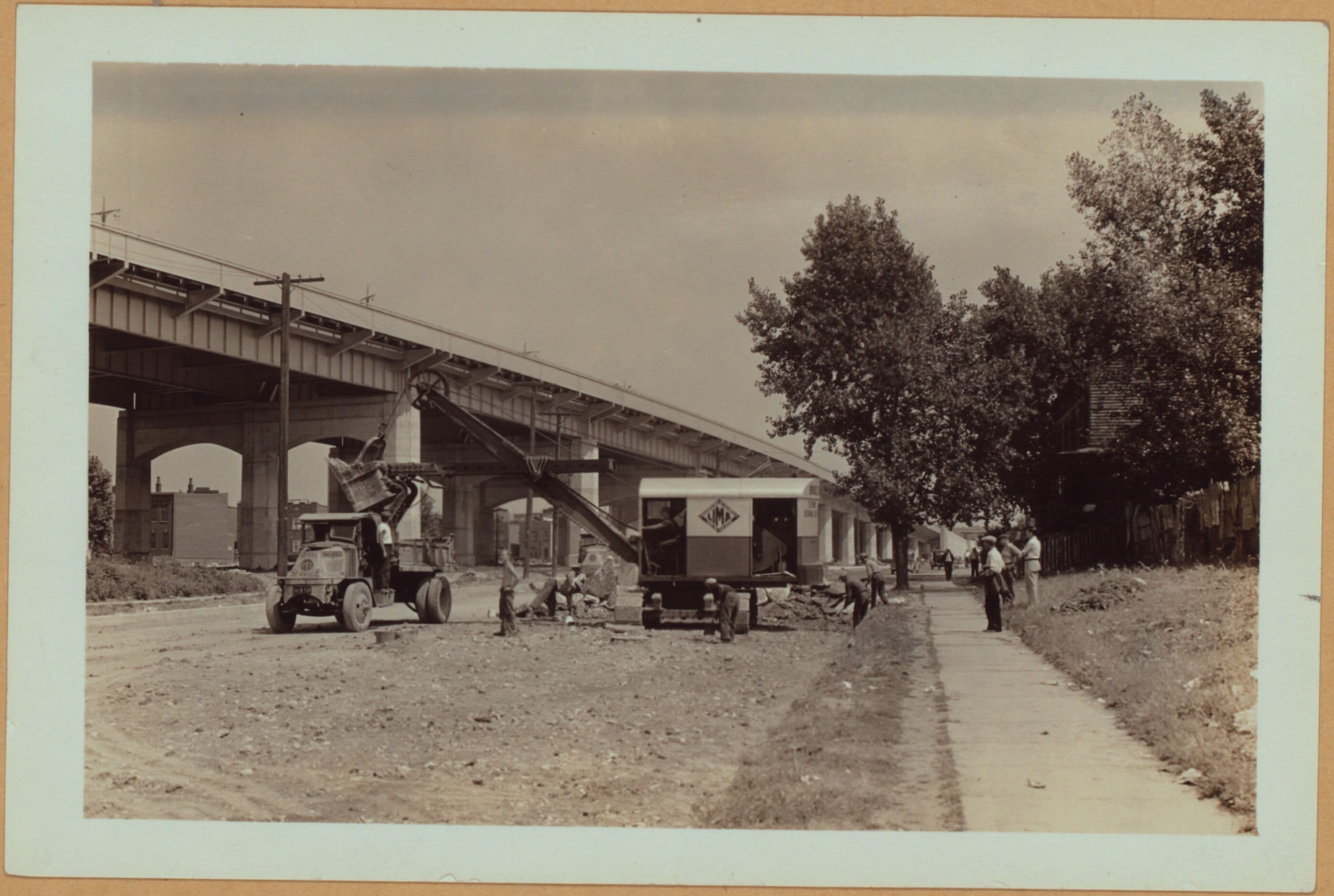 Queens: Hoyt Avenue - 24th Street