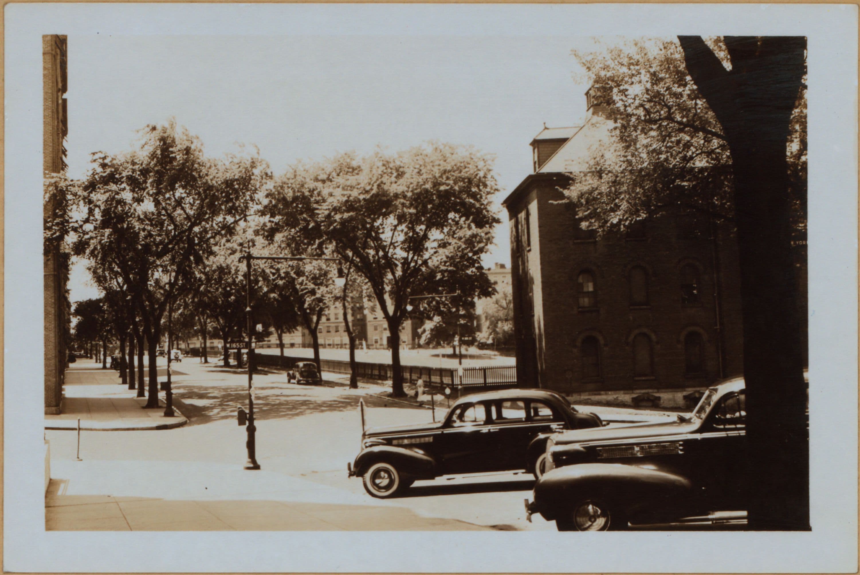 Manhattan: Fort Washington Aven - 165th Street (West), 1937