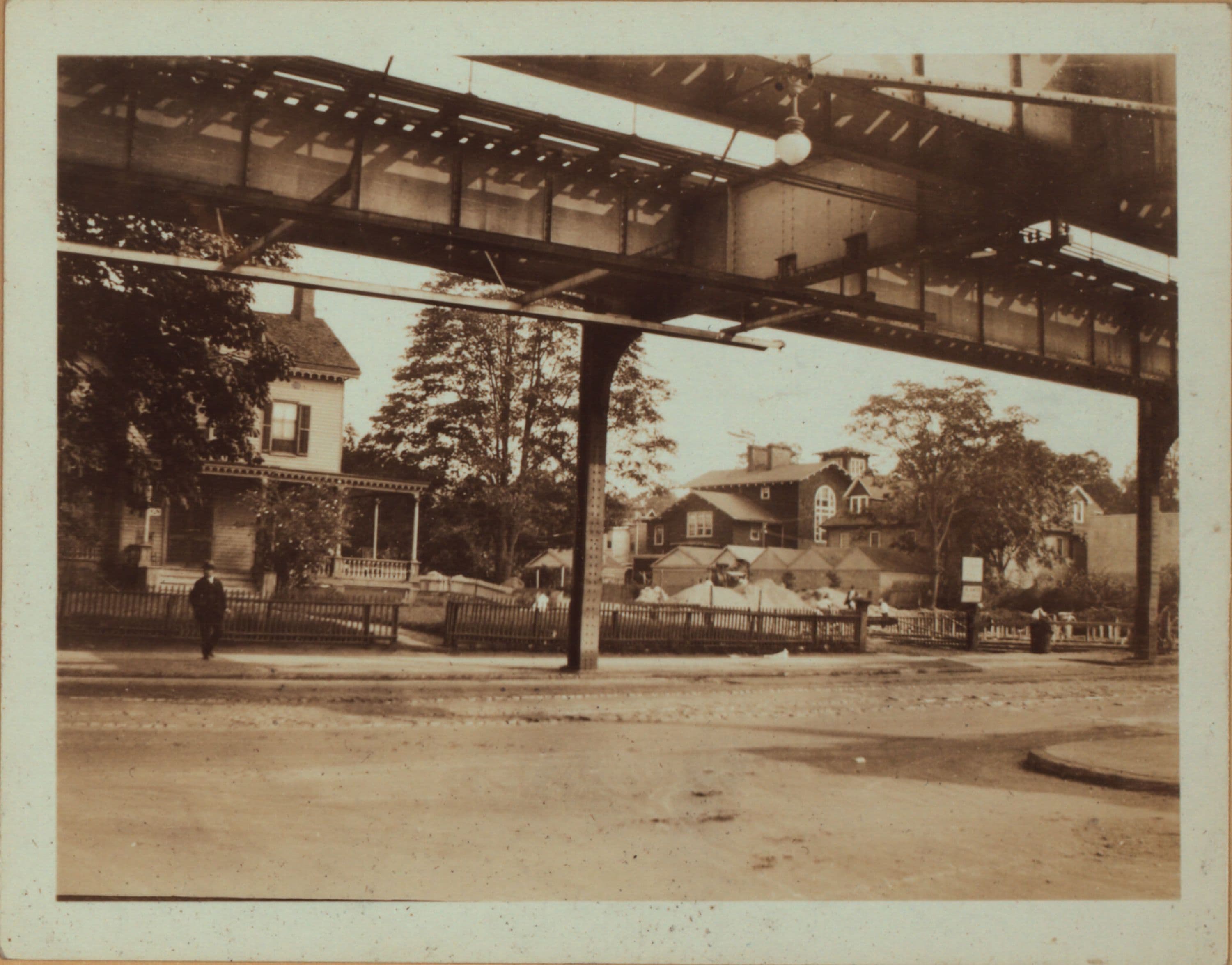 Queens: Jamaica Avenue - 149th Street