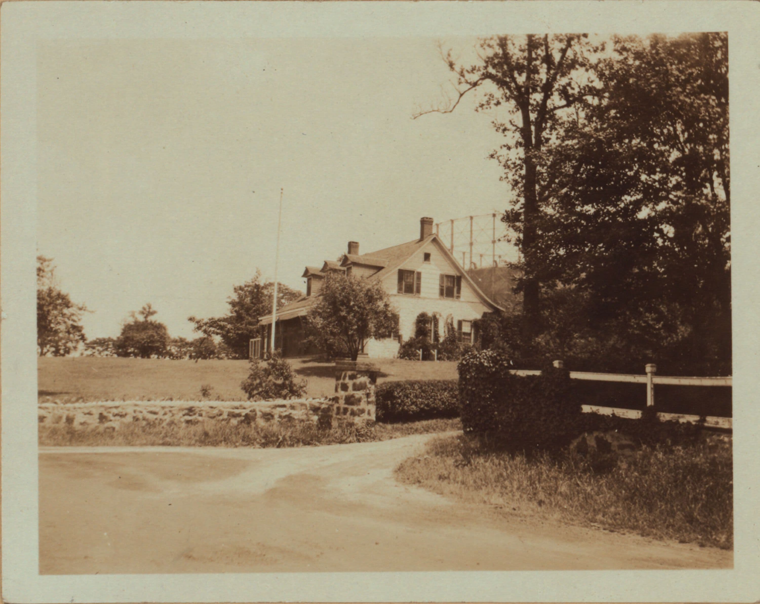 Queens: Shore Boulevard - 21st Avenue
