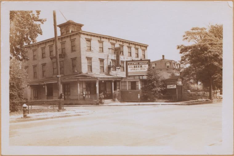 Brooklyn: Emmons Avenue - 23rd Street (East)