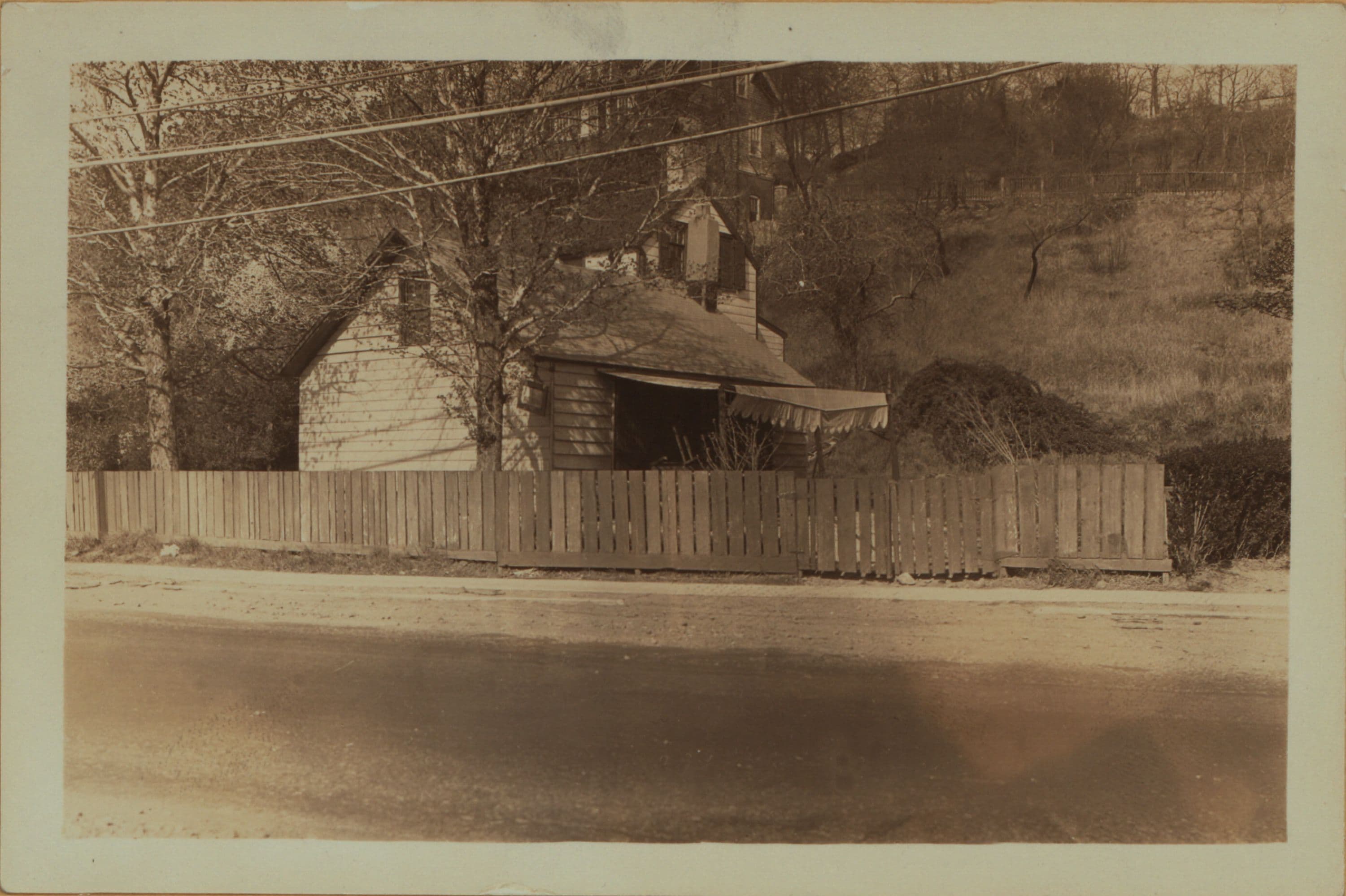 Richmond: Richmond Road - Buel Avenue
