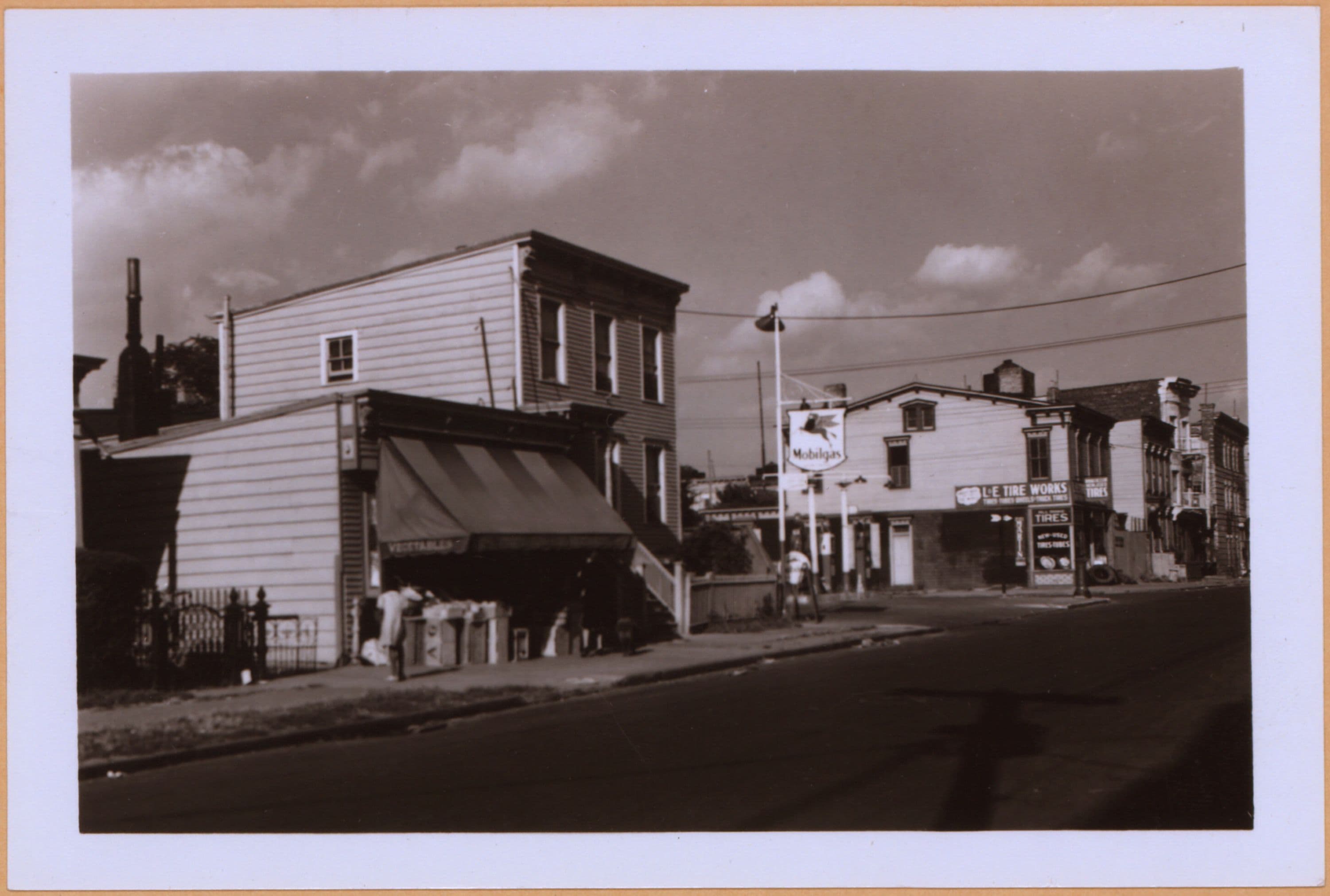 Brooklyn: Glenmore Avenue - Warwick Street