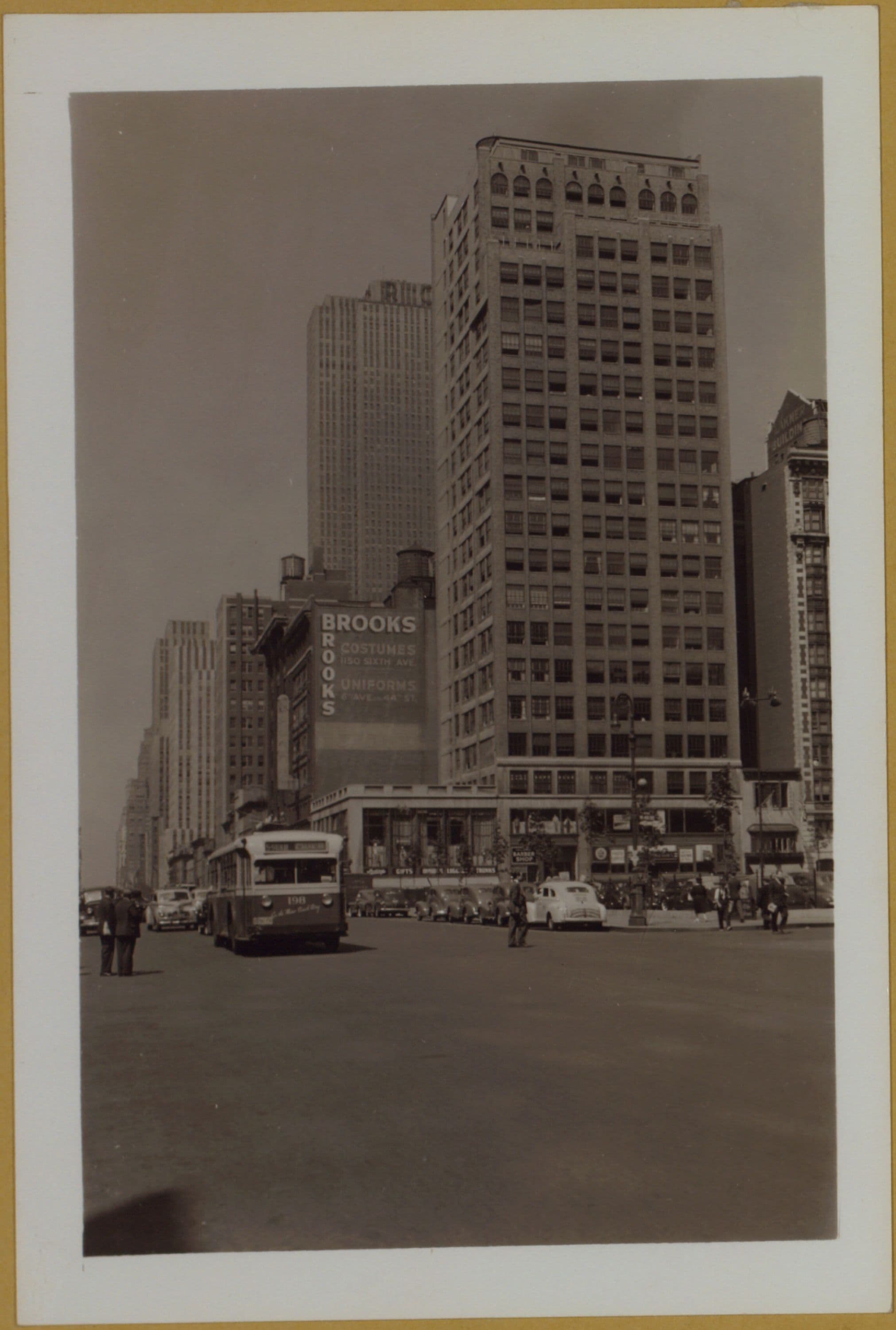 Manhattan: 6th Avenue - 43rd Street