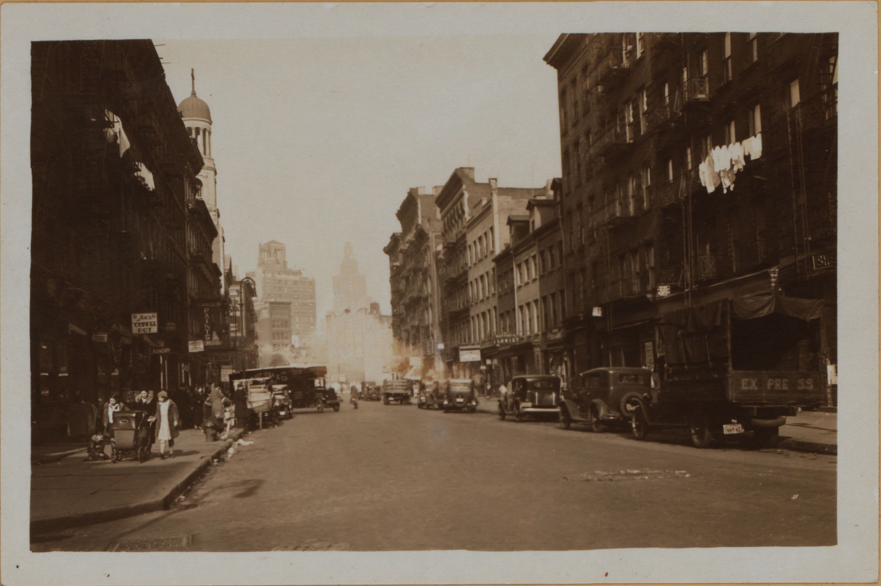 Manhattan: Carmine Street - Bedford Street, 1933–1941