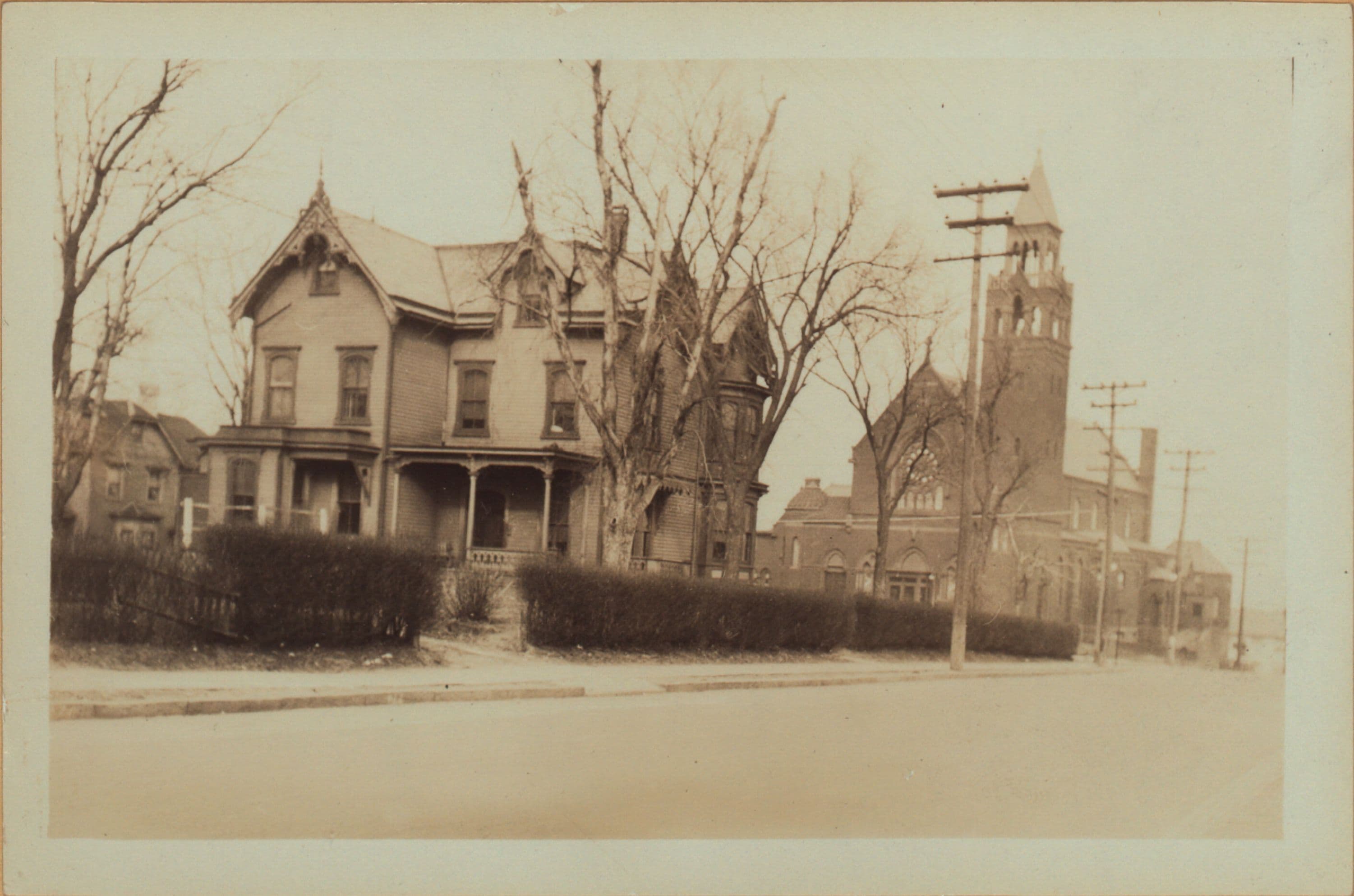 Richmond: Castleton Avenue - North Burgher Avenue