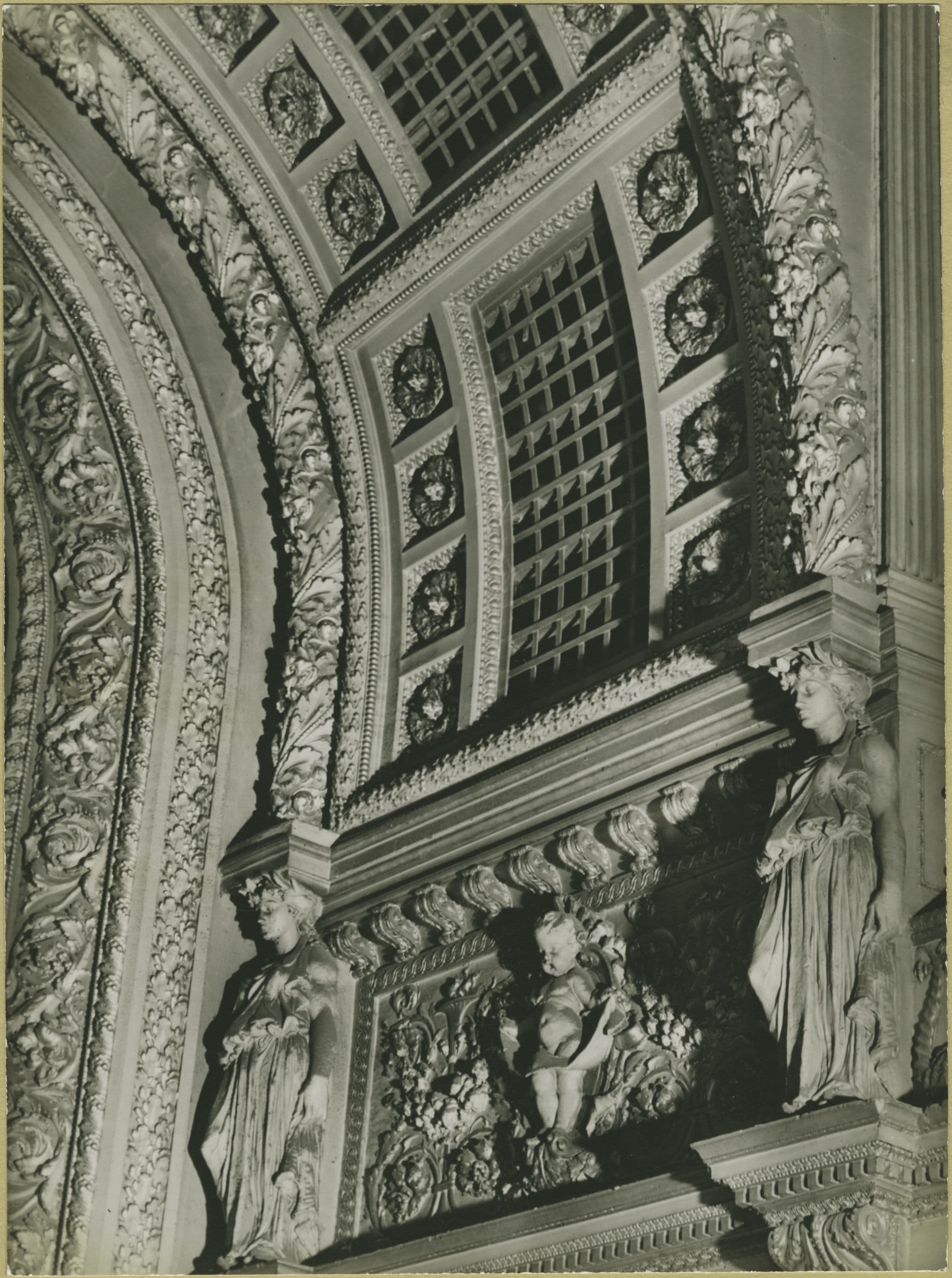Manhattan: Broadway - 28th Street (West).