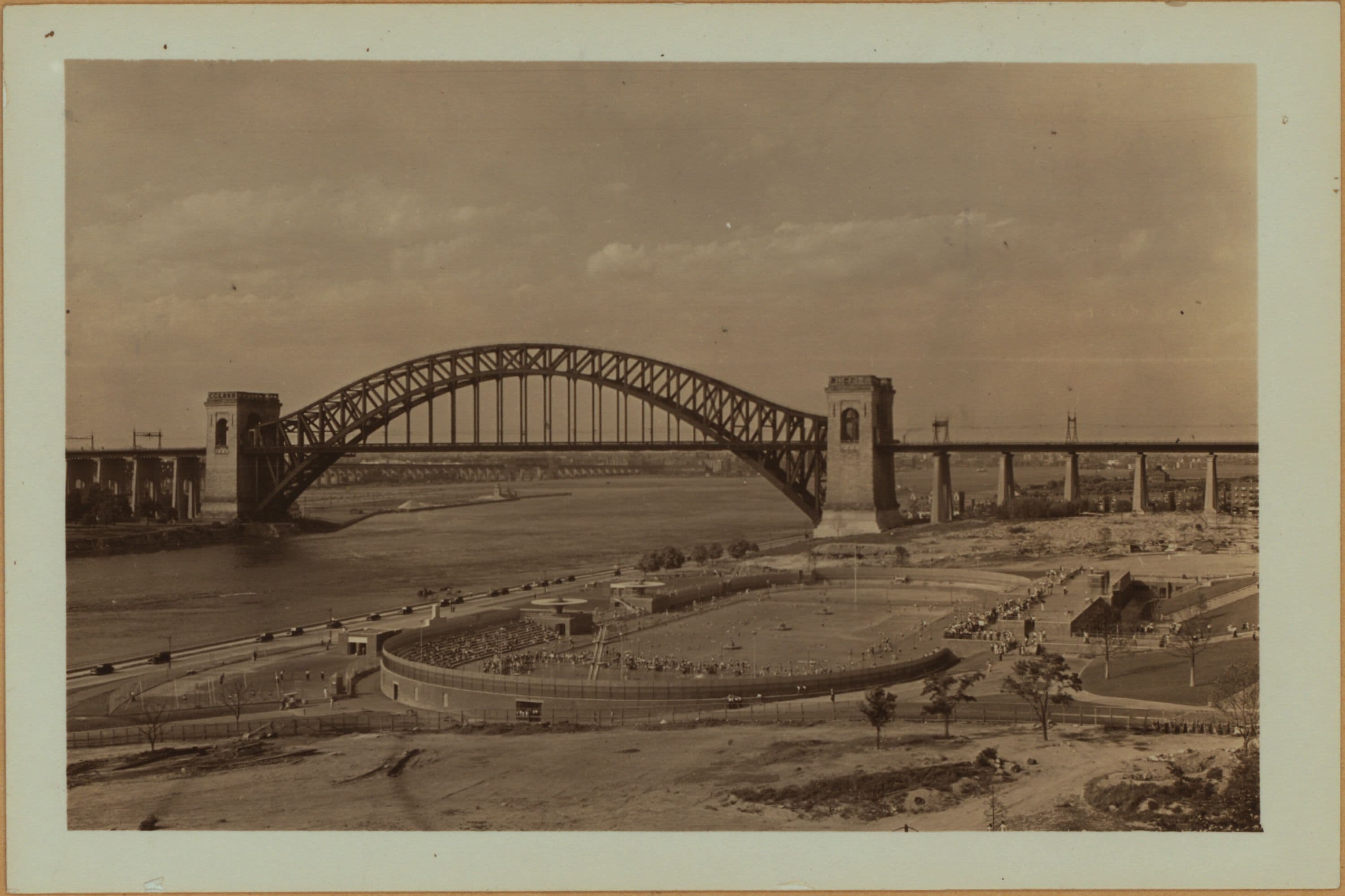 Bridges - Hell Gate Bridge - [Astoria Park, Queens.]