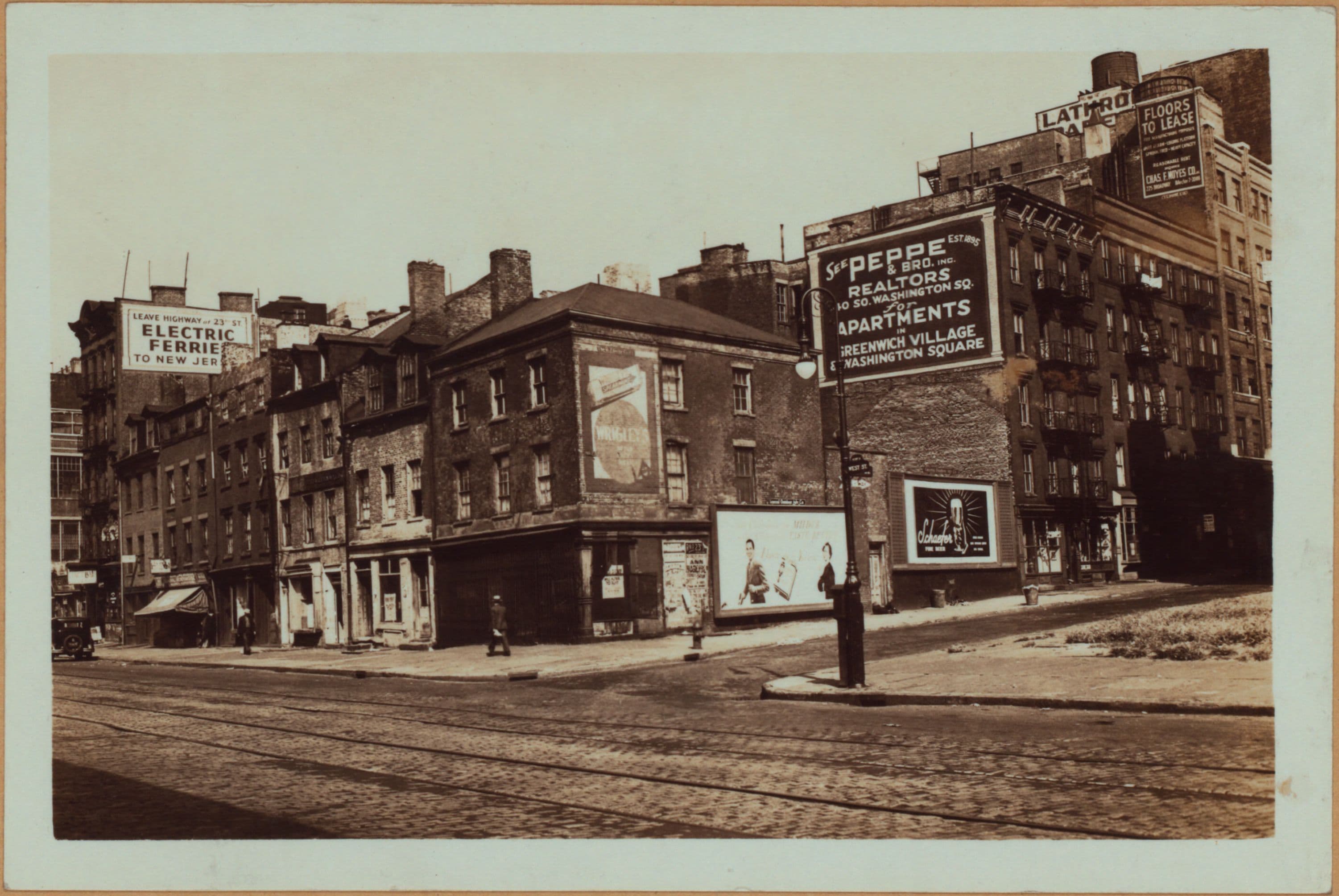 Manhattan: West Street - Perry Street