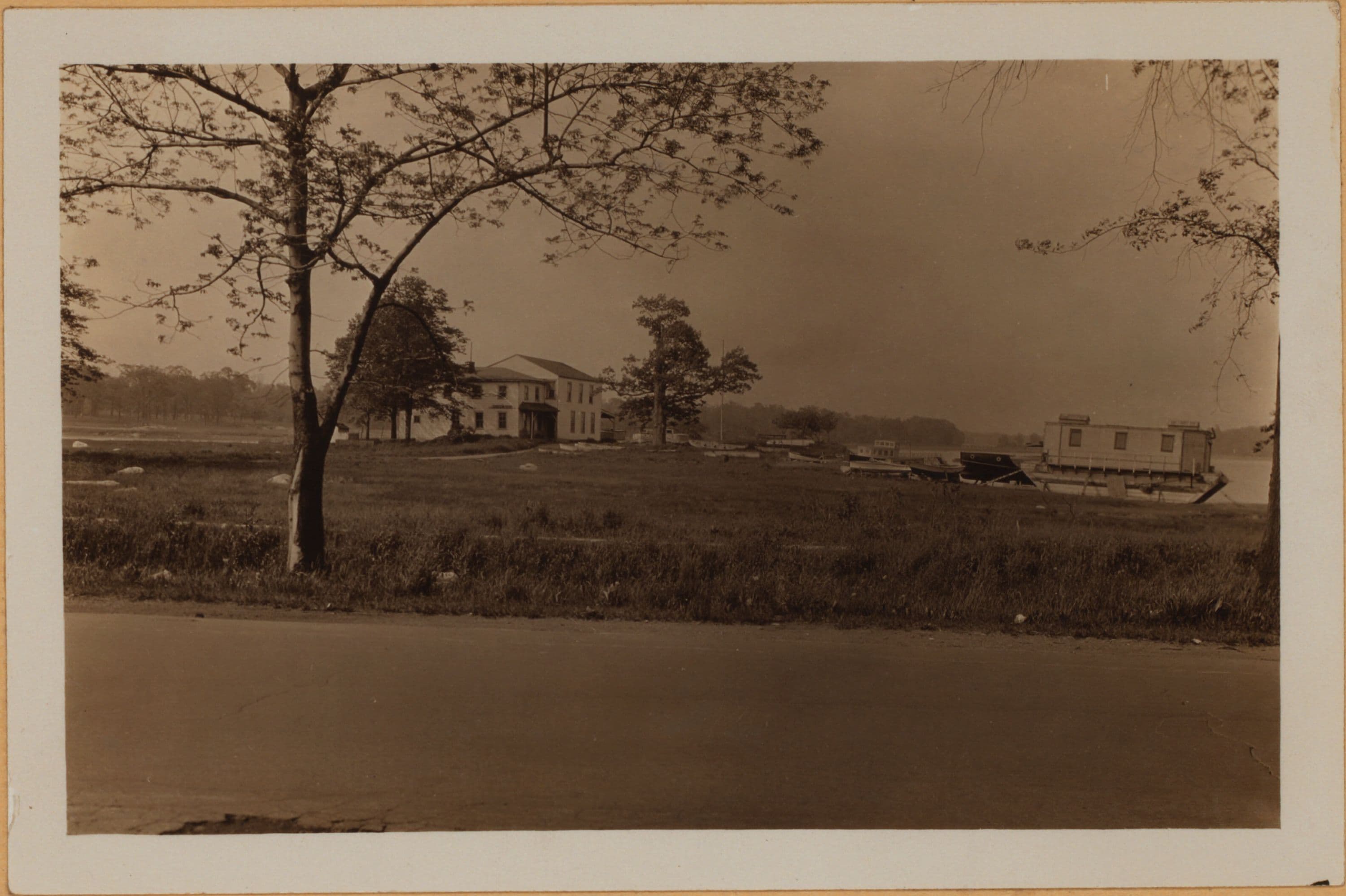 Bronx: Pelham Bay Park - yacht clubhouse., 1928