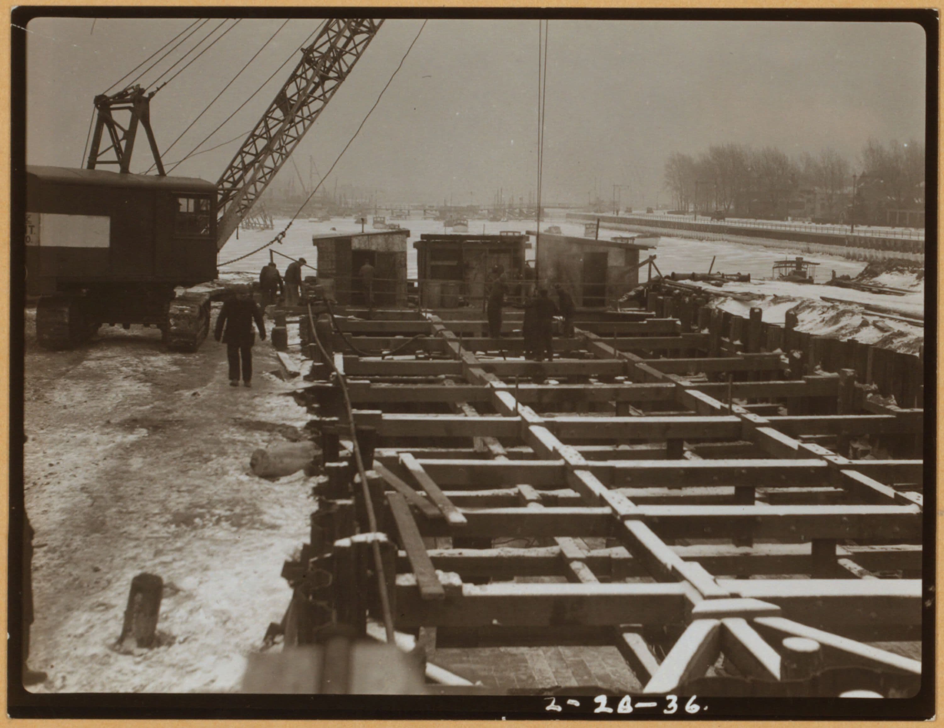 Brooklyn: Shore Boulevard - Emmons Avenue