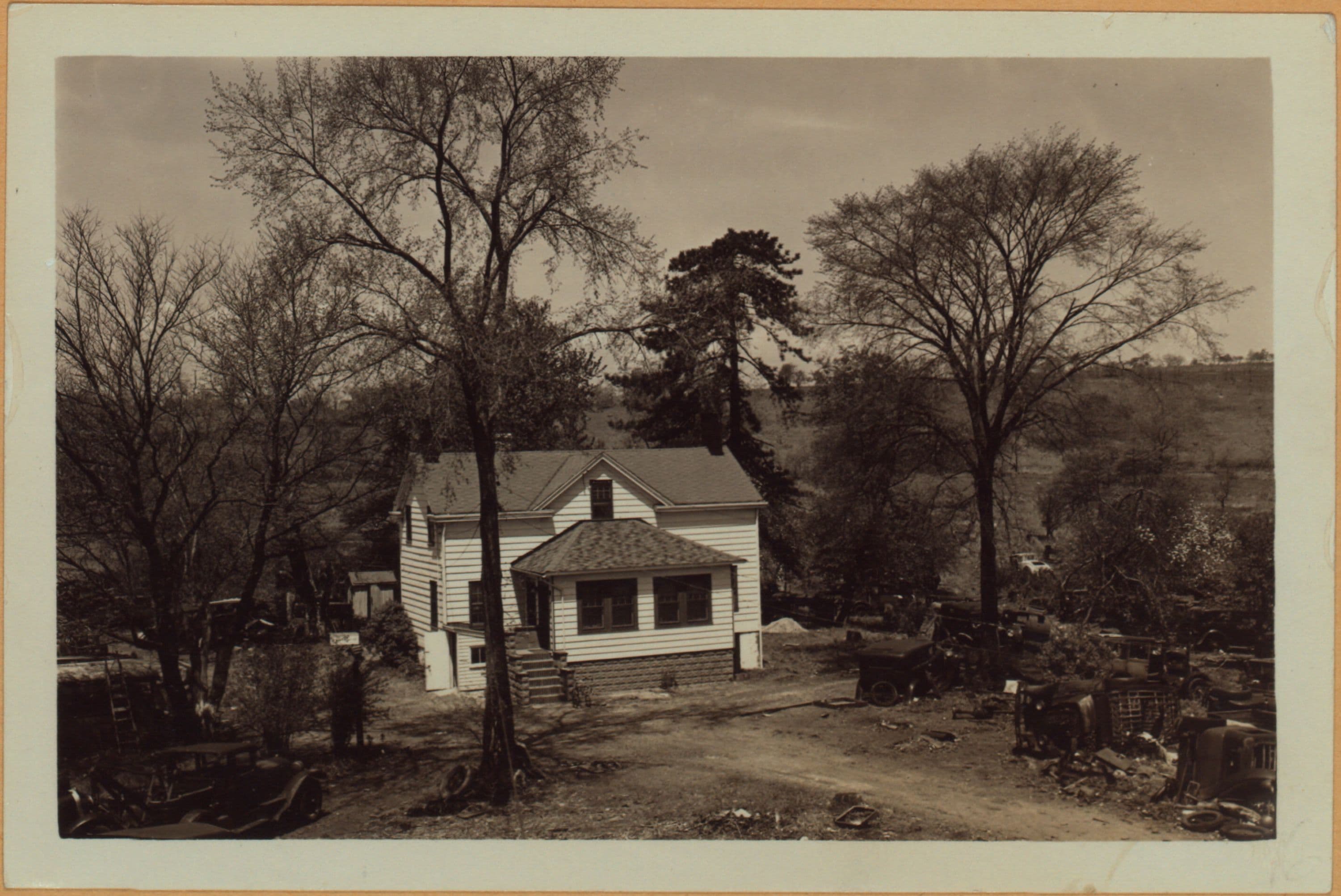 Richmond: Arthur Kill Road - Clarke Avenue