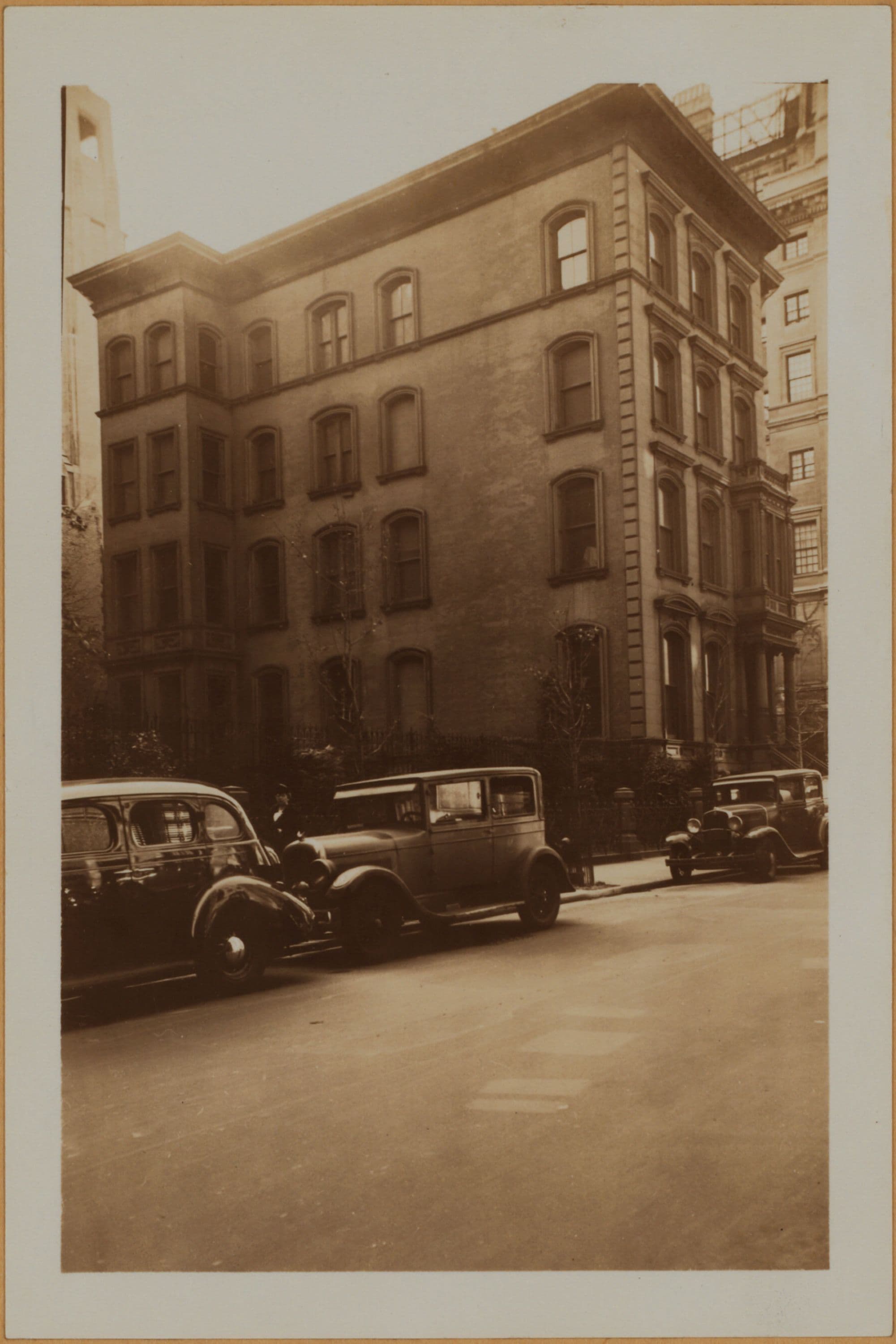Manhattan: 54th Street (West) - 5th Avenue