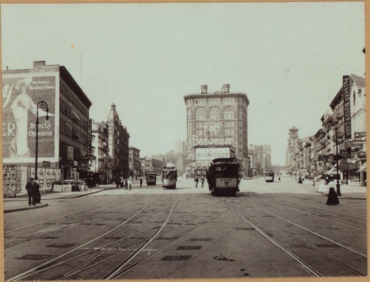Manhattan: Broadway - 7th Avenue
