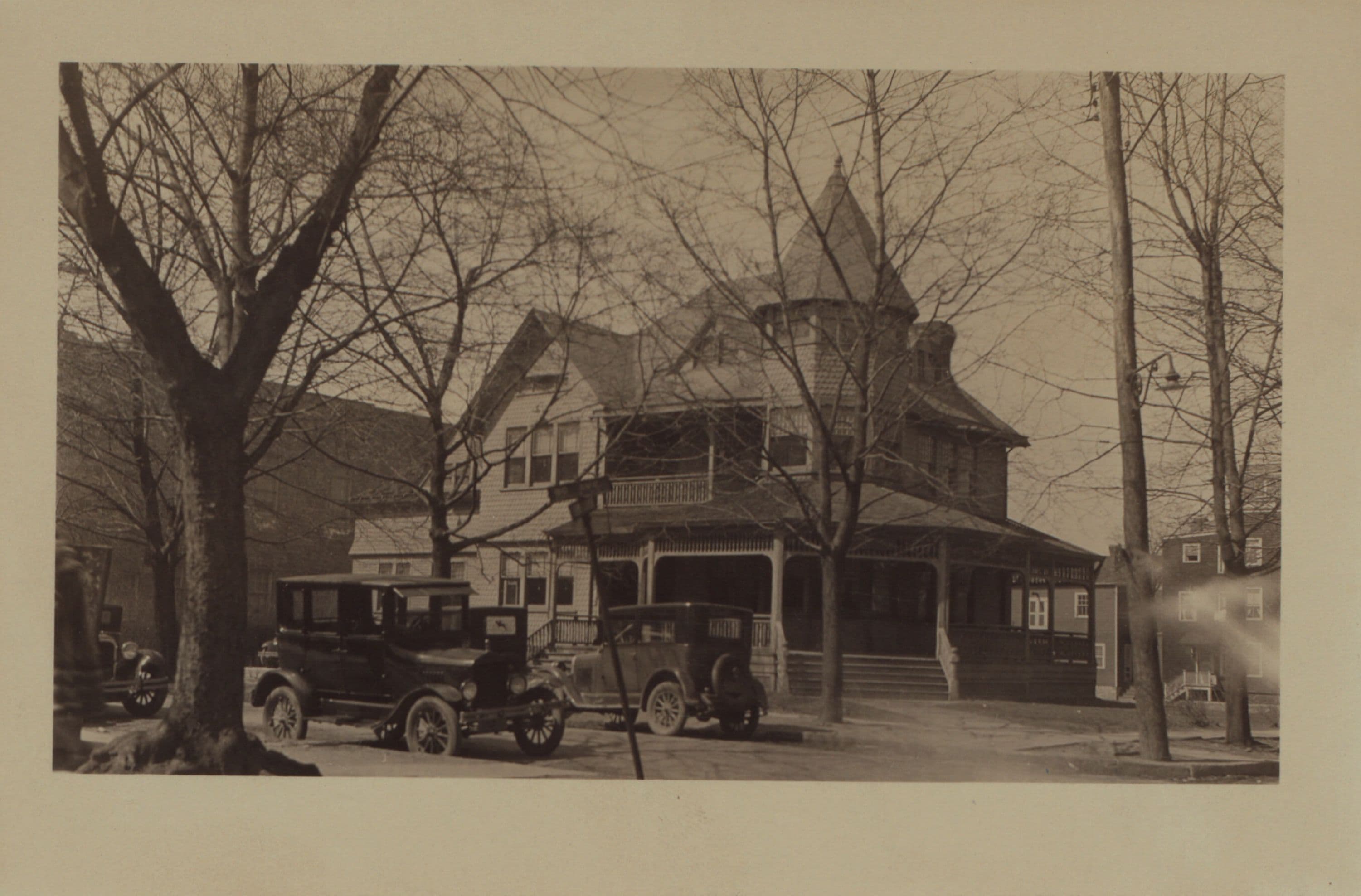 Queens: 90th Avenue - 161st Street