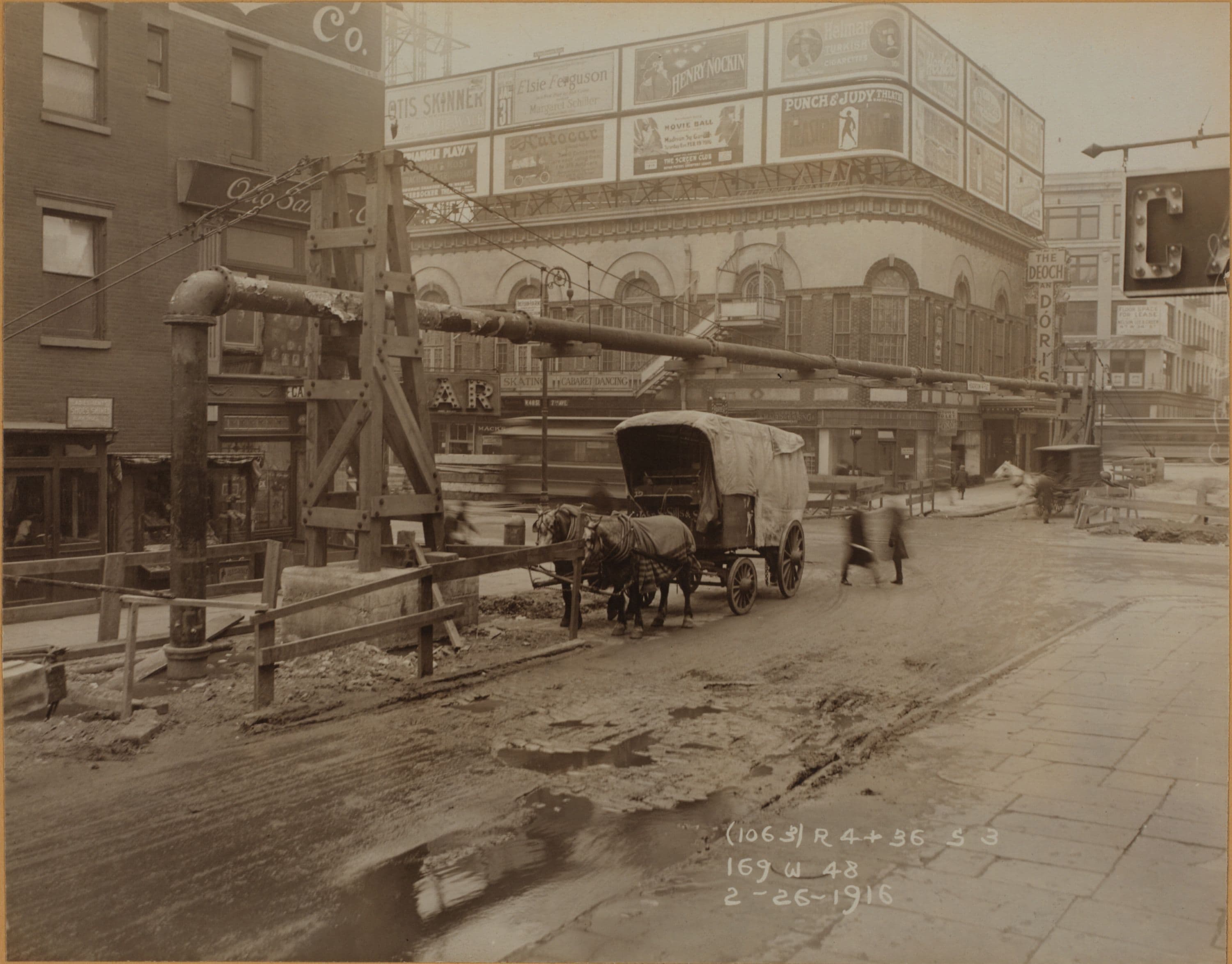 Manhattan: 48th Street (West) - 7th Avenue, 1916