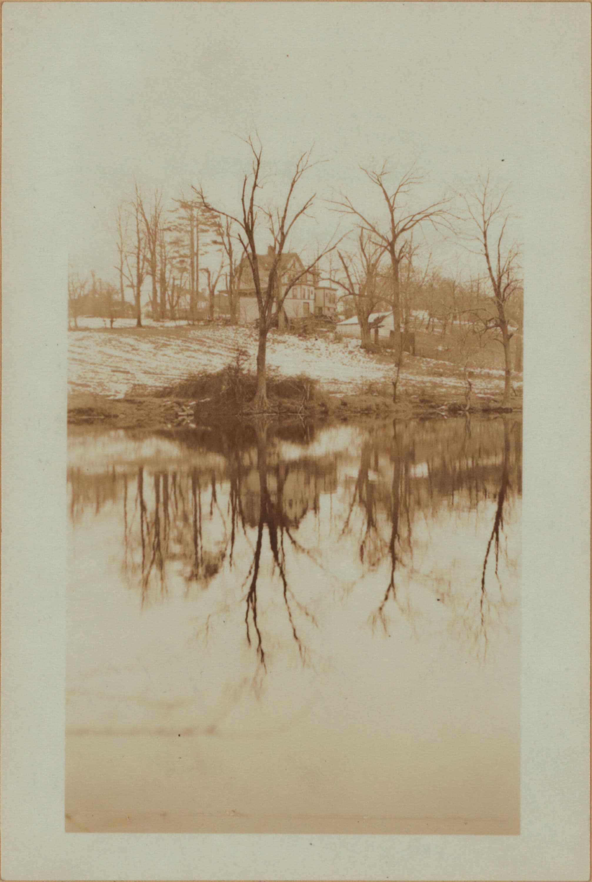 Richmond: [Staten Island] - Clove Lakes Park - Brook's Lake.