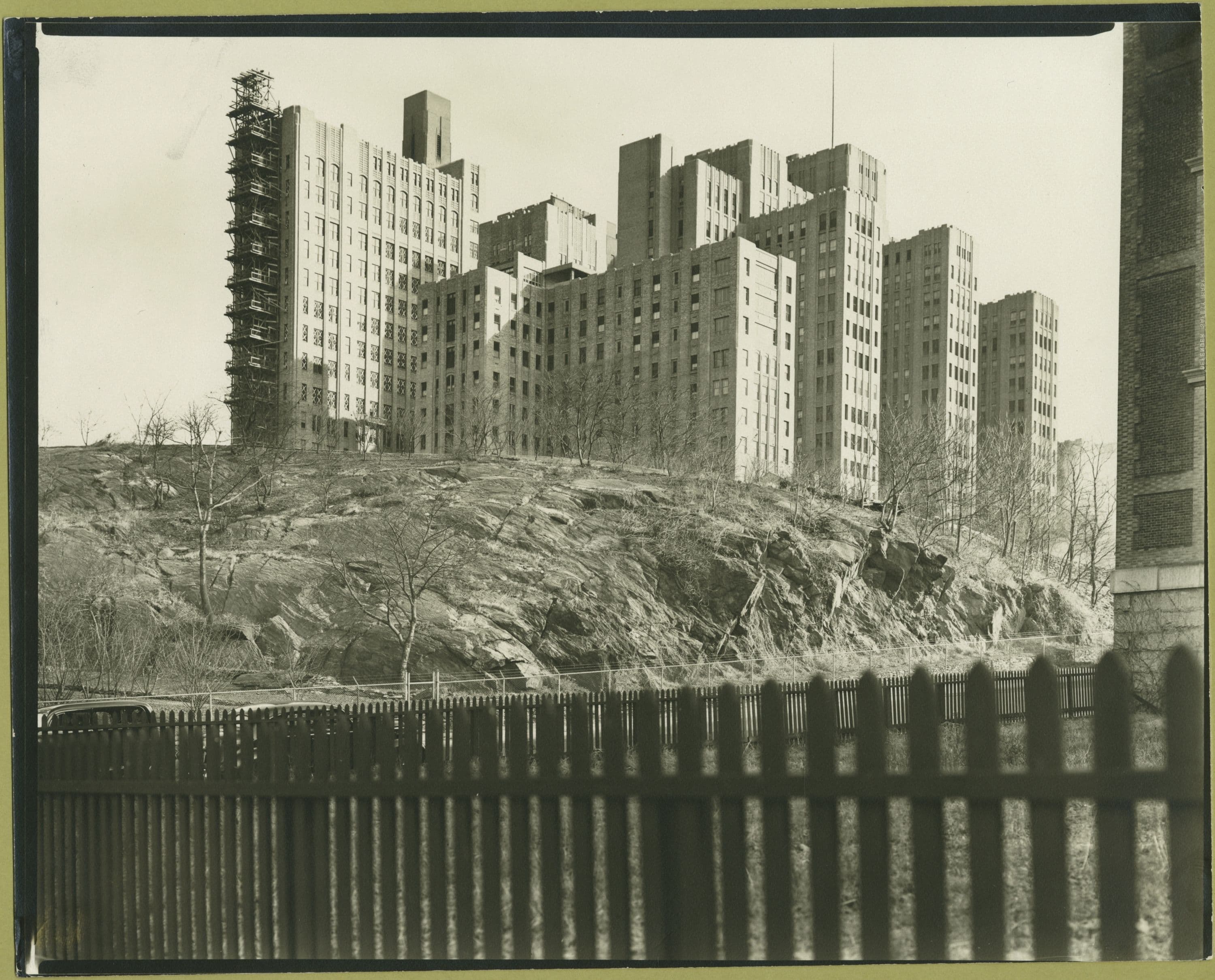 Manhattan: Broadway - 168th Street.