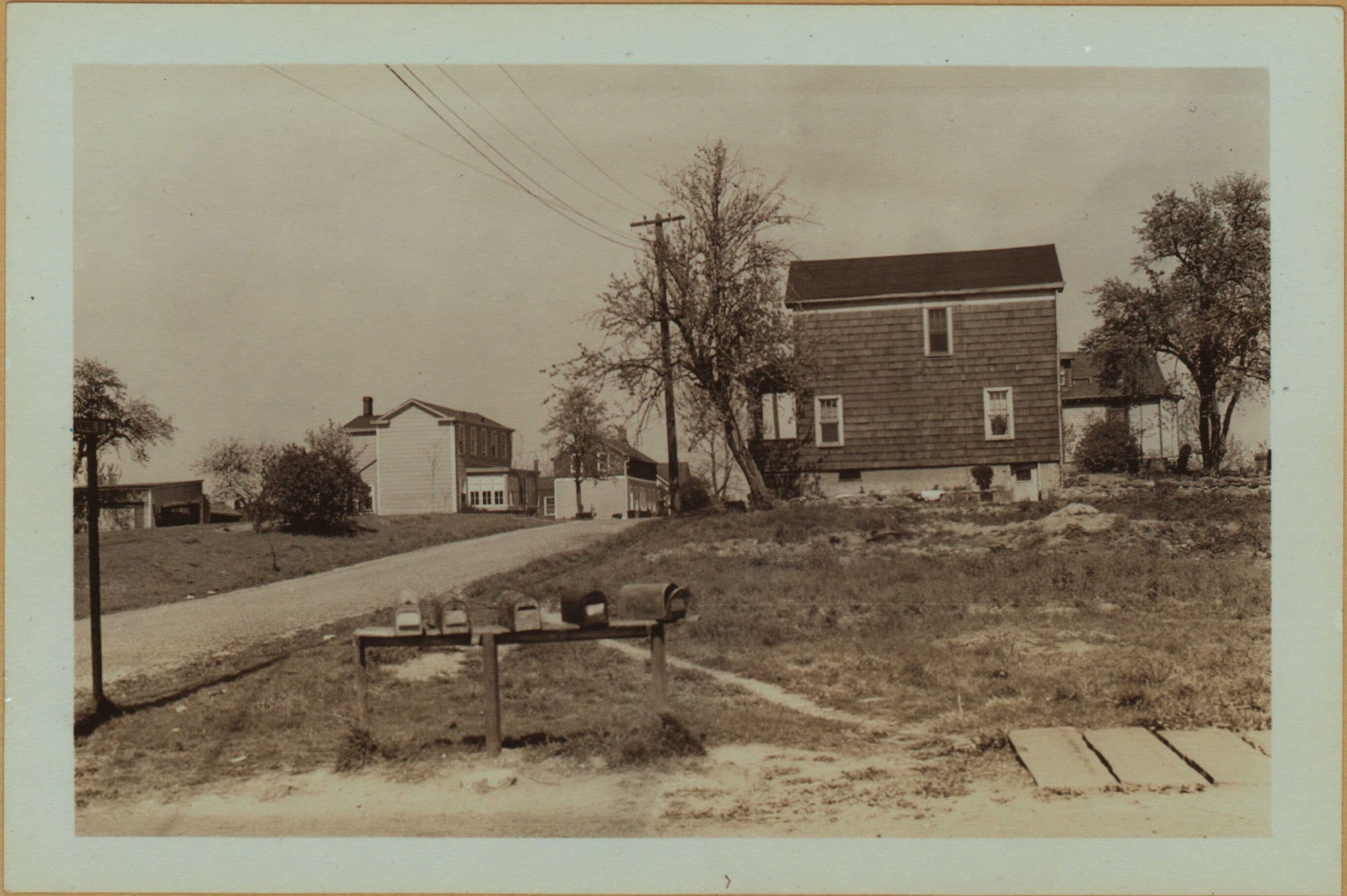 Richmond: Knesel Street - Rossville Avenue
