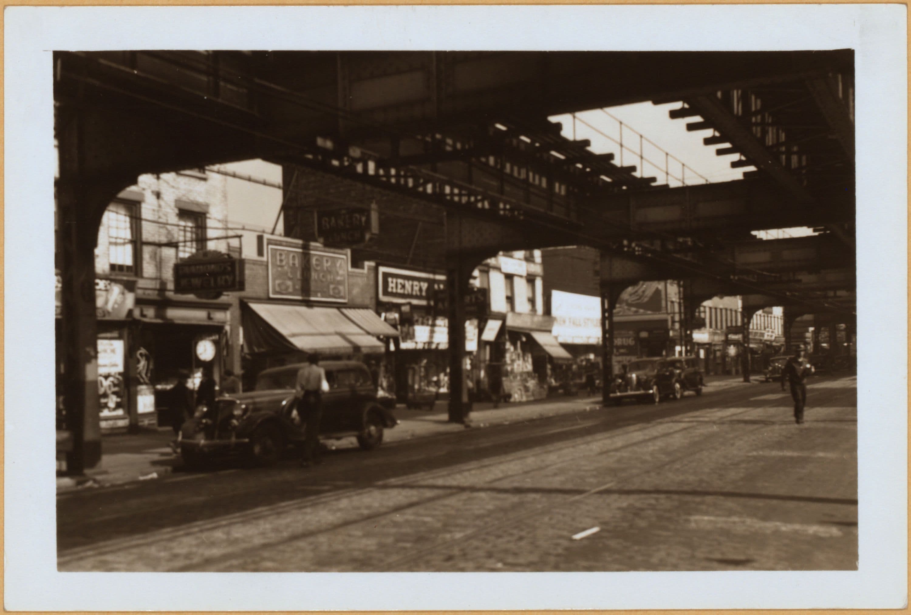 Brooklyn: Myrtle Avenue - Prince Street