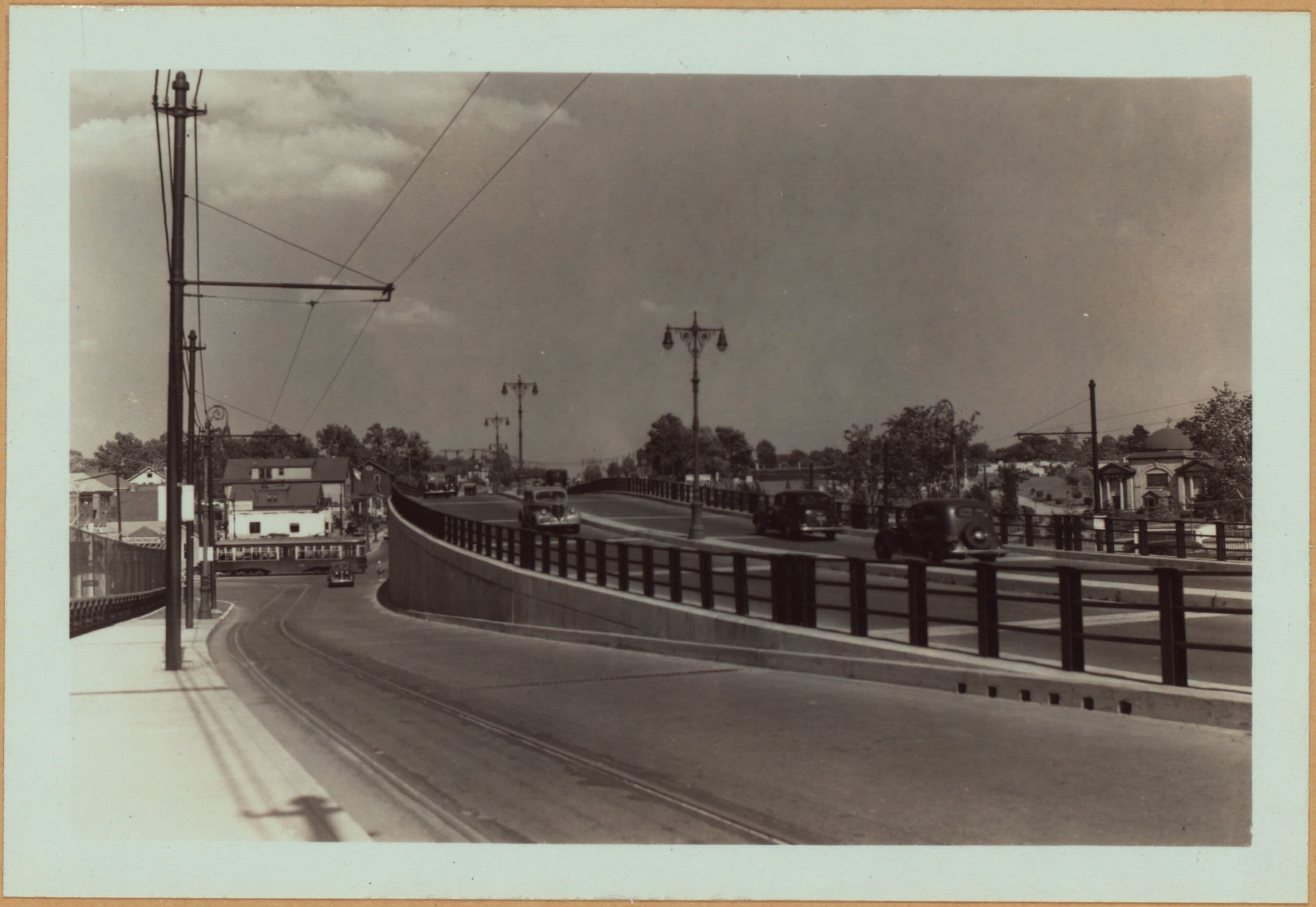 Queens: Horace Harding Boule - 136th Street