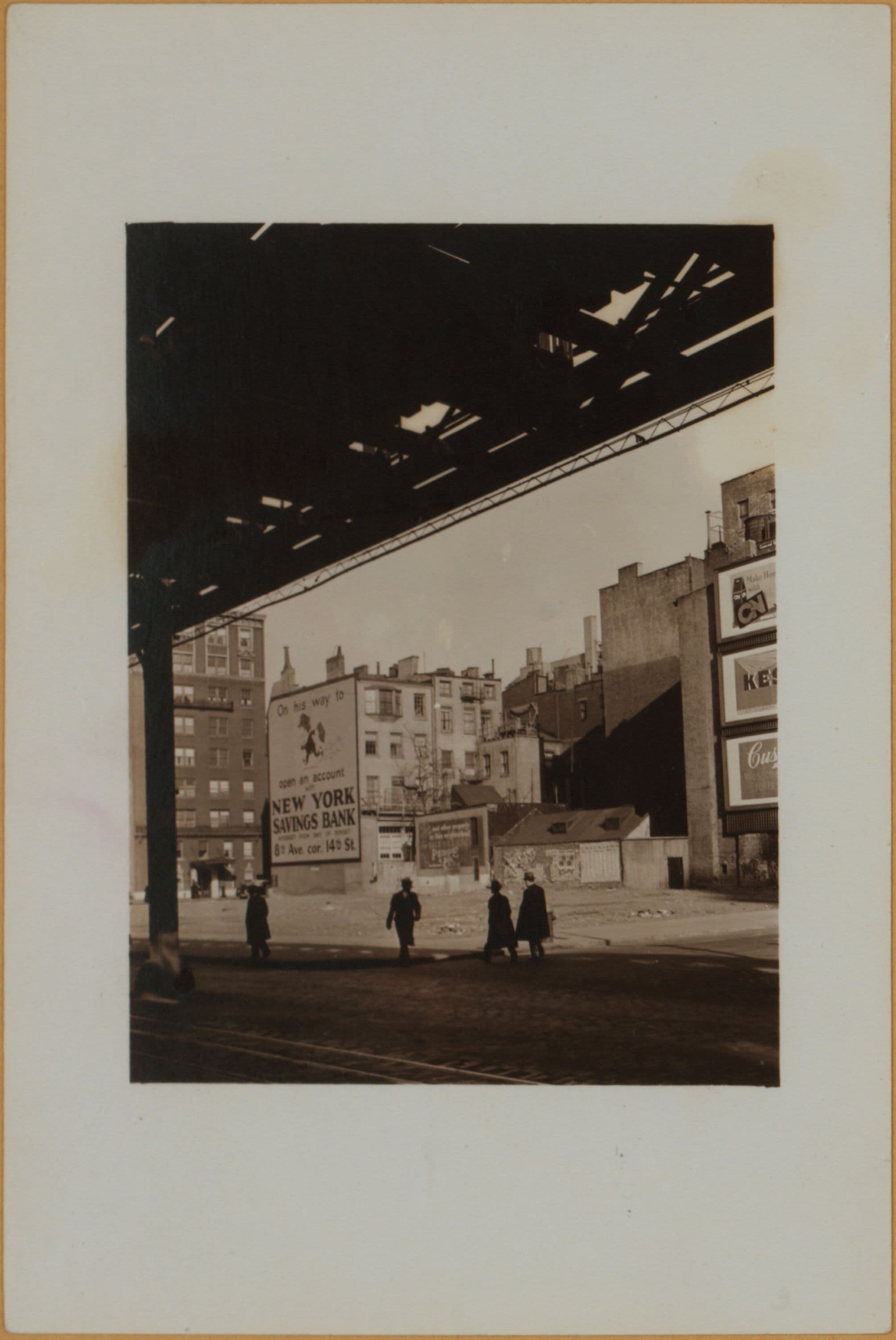 Manhattan: 6th Avenue - Washington Place