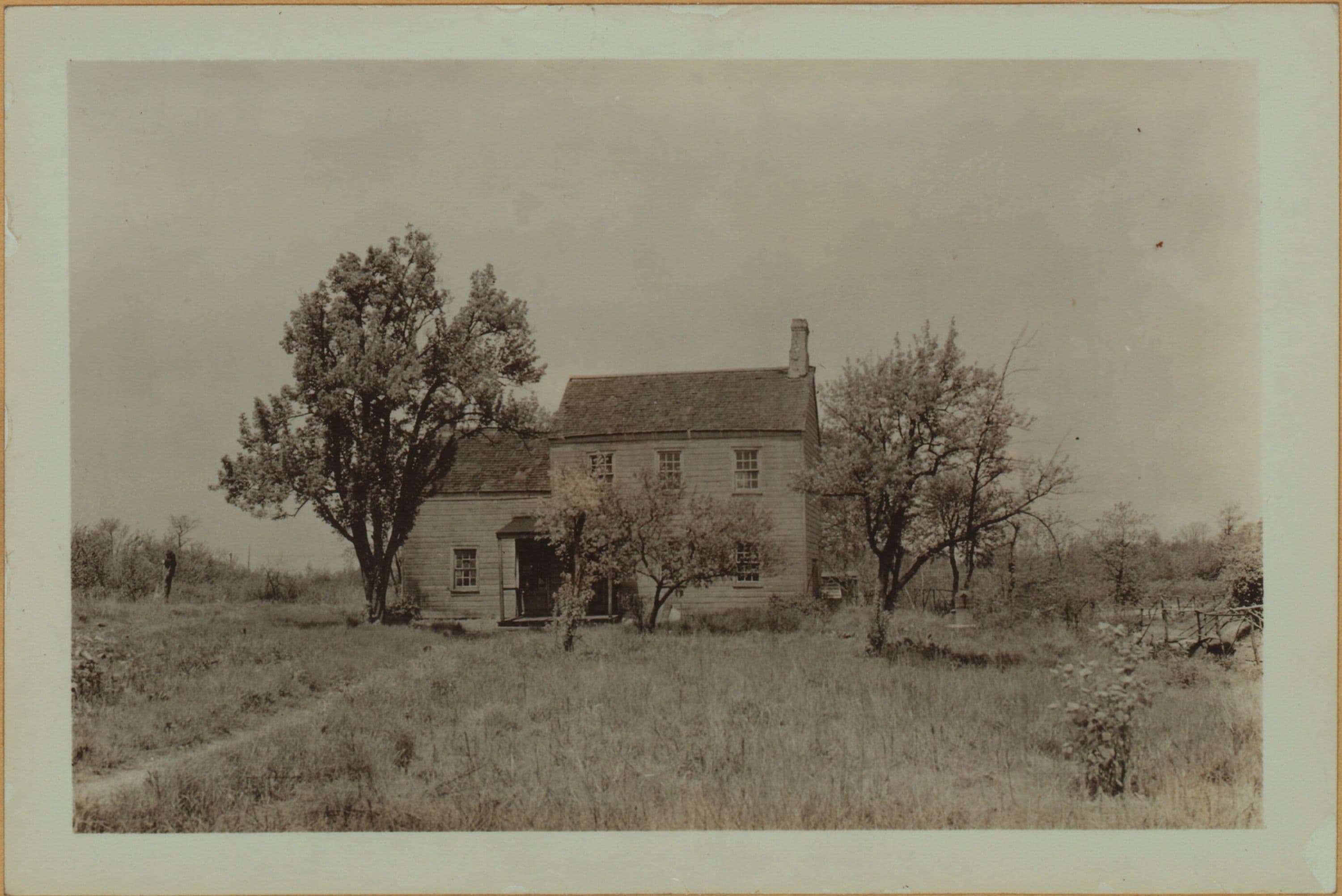 Richmond: Sharrotts Road - Bloomingdale Road