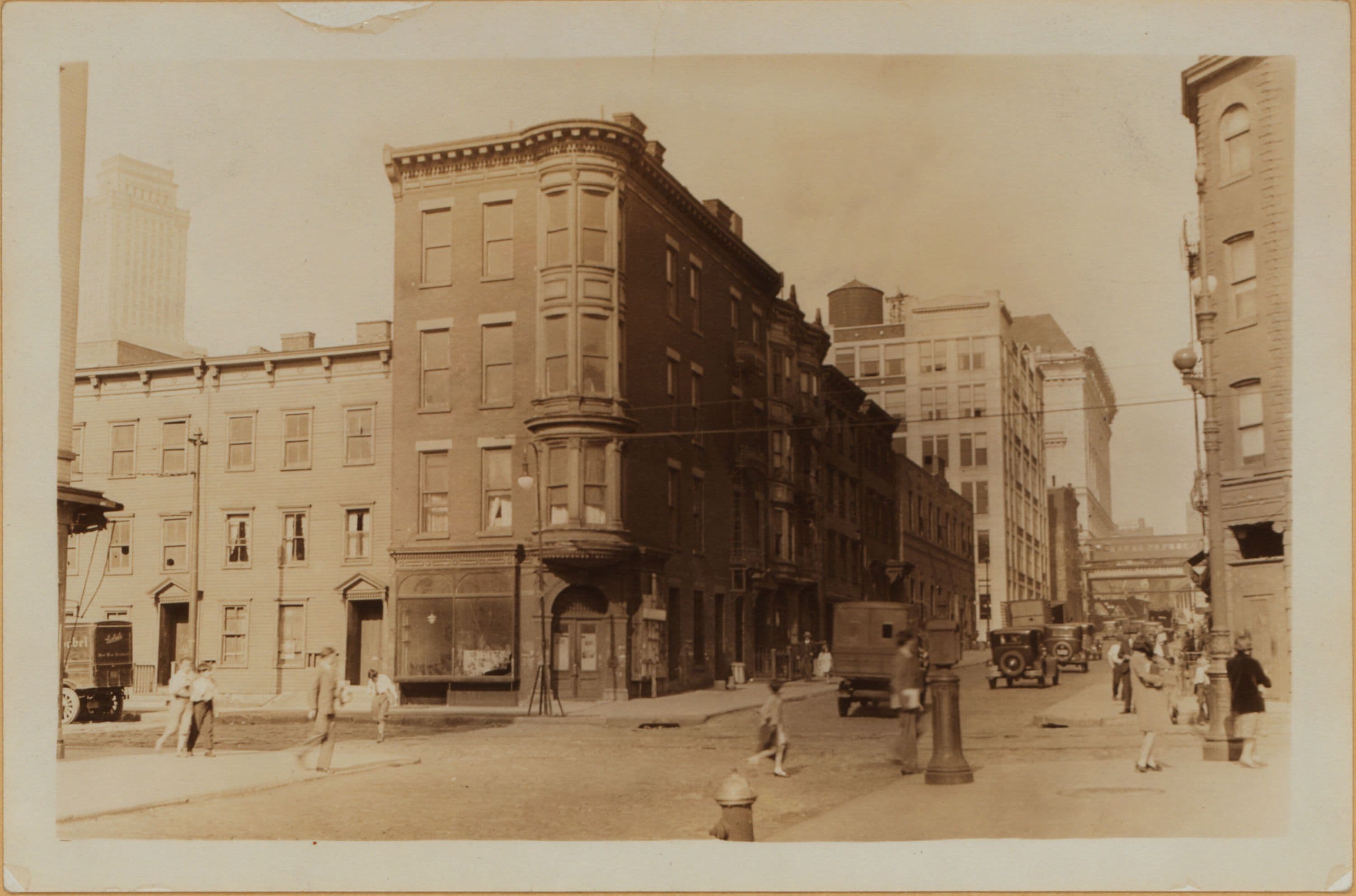 Brooklyn: Tillary St. - Jay St.