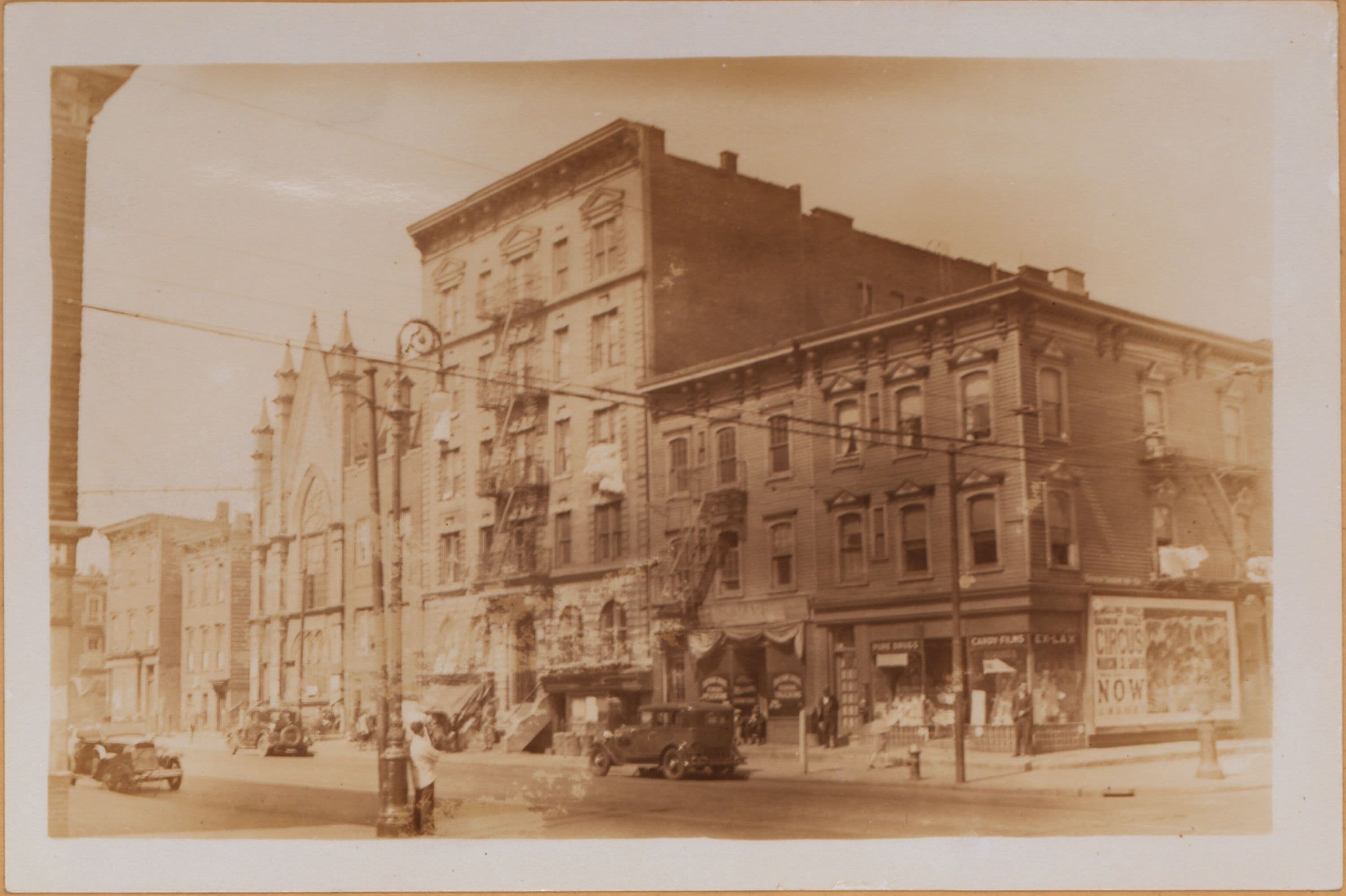 Brooklyn: Harrison Avenue - Middleton Street