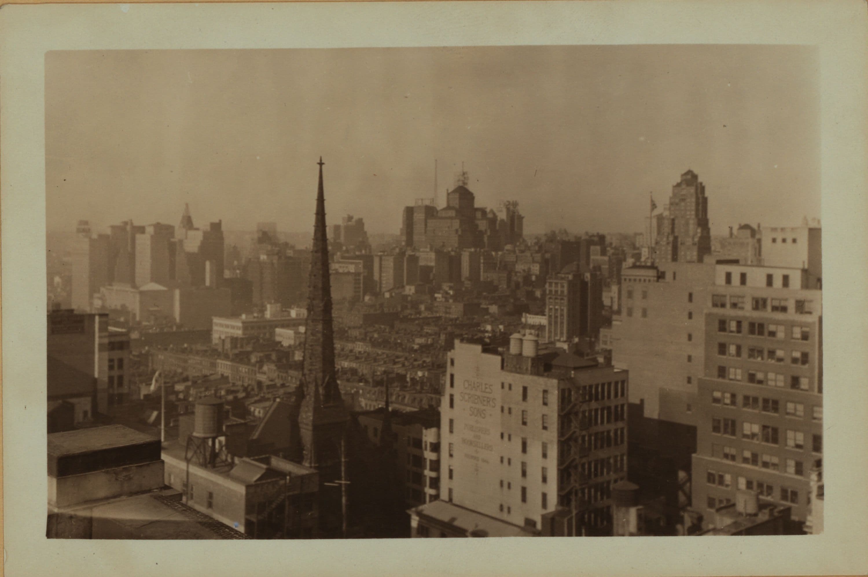 General view - [Midtown Manhattan] - Rockefeller Center area.
