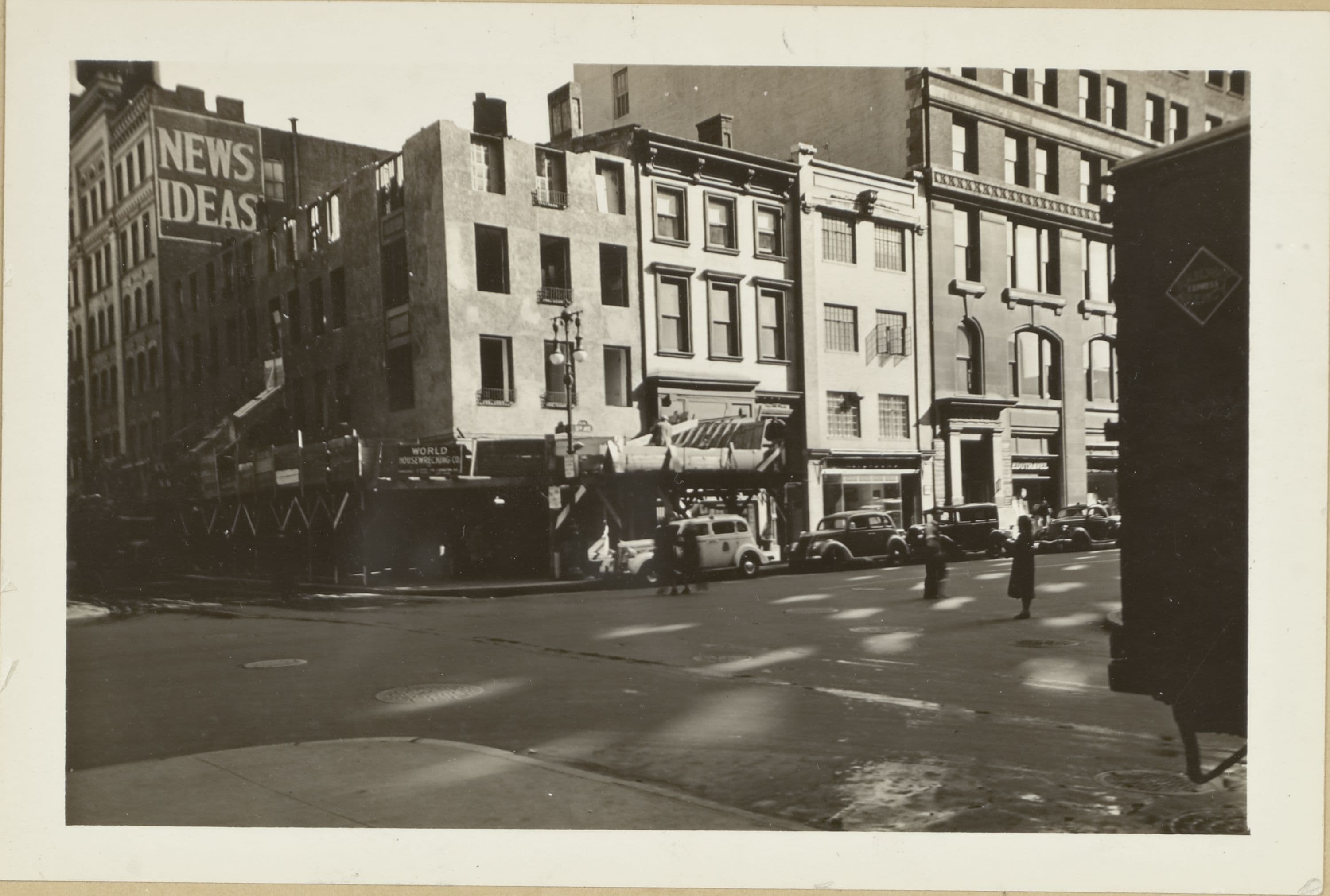 Manhattan: 5th Avenue - 13th Street
