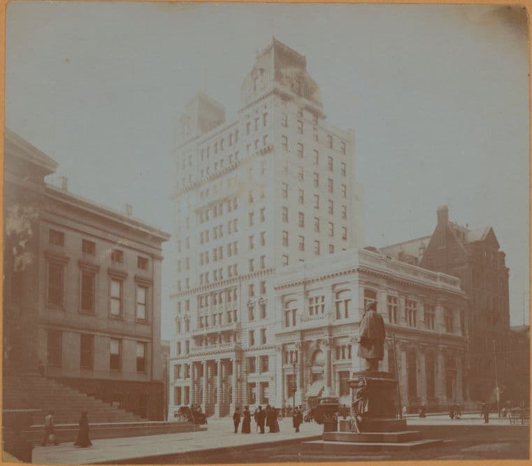 Brooklyn: Court Street - Remsen Street