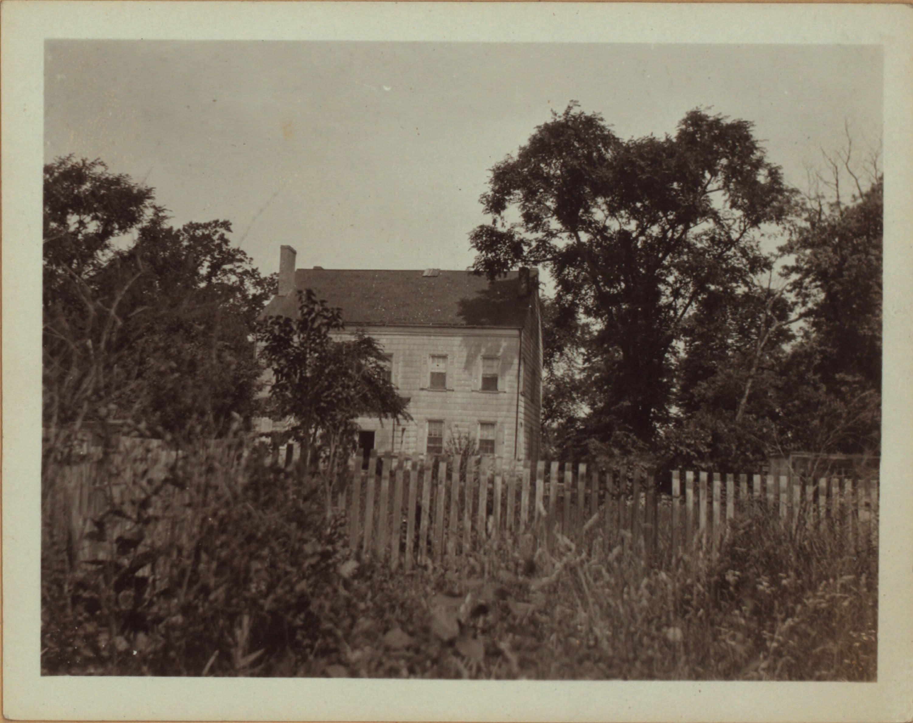 Queens: Grand Avenue - Washington Avenue