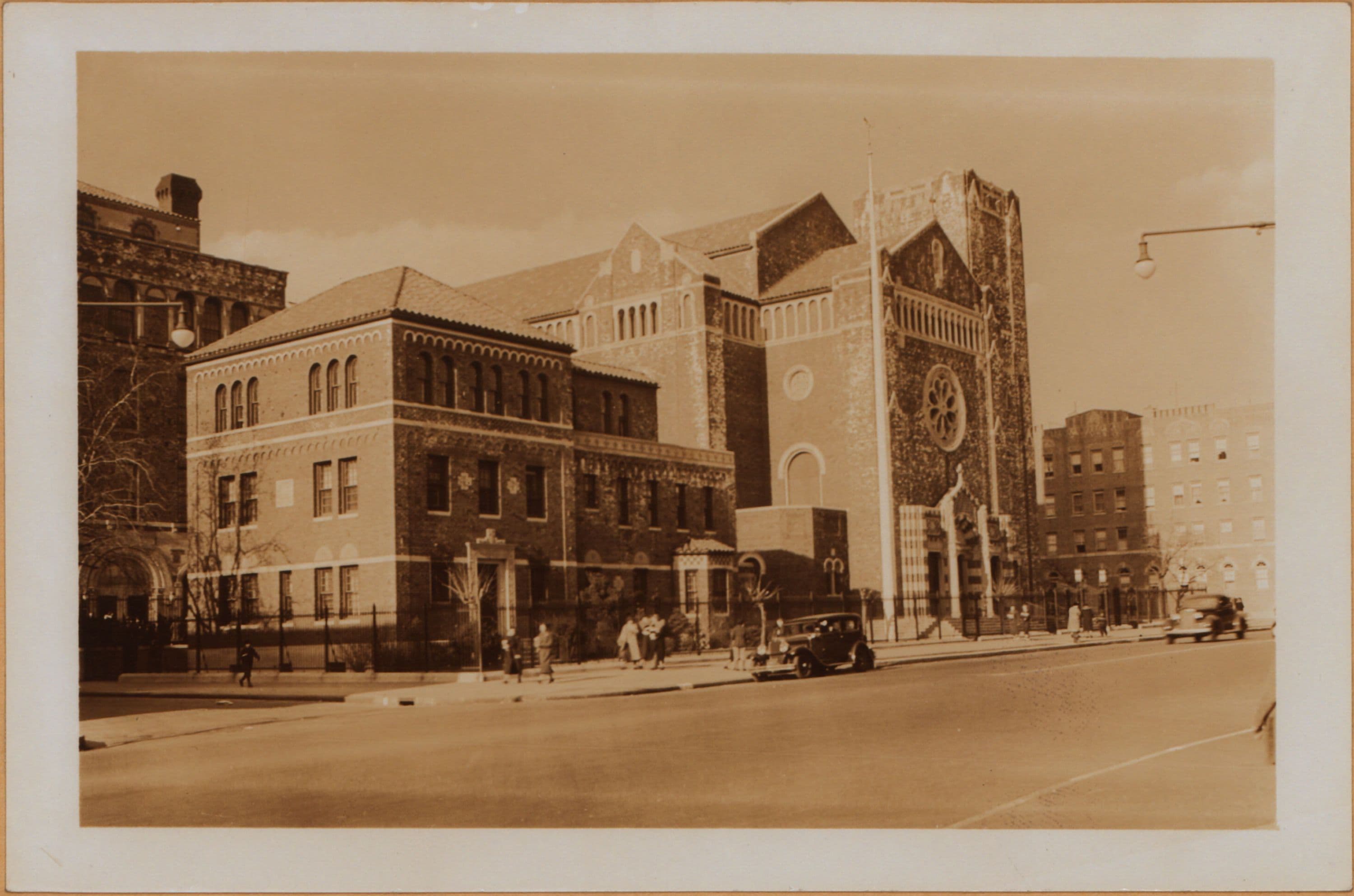 Brooklyn: 3rd Avenue - between 74th Street and 73rd Street.