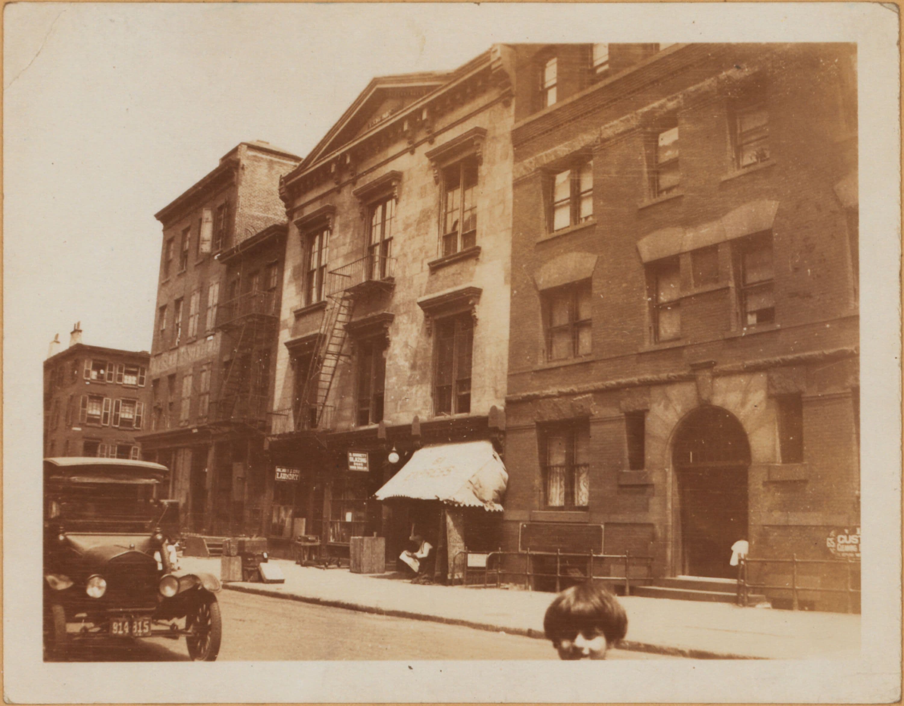 Brooklyn: Henry Street - Orange Street