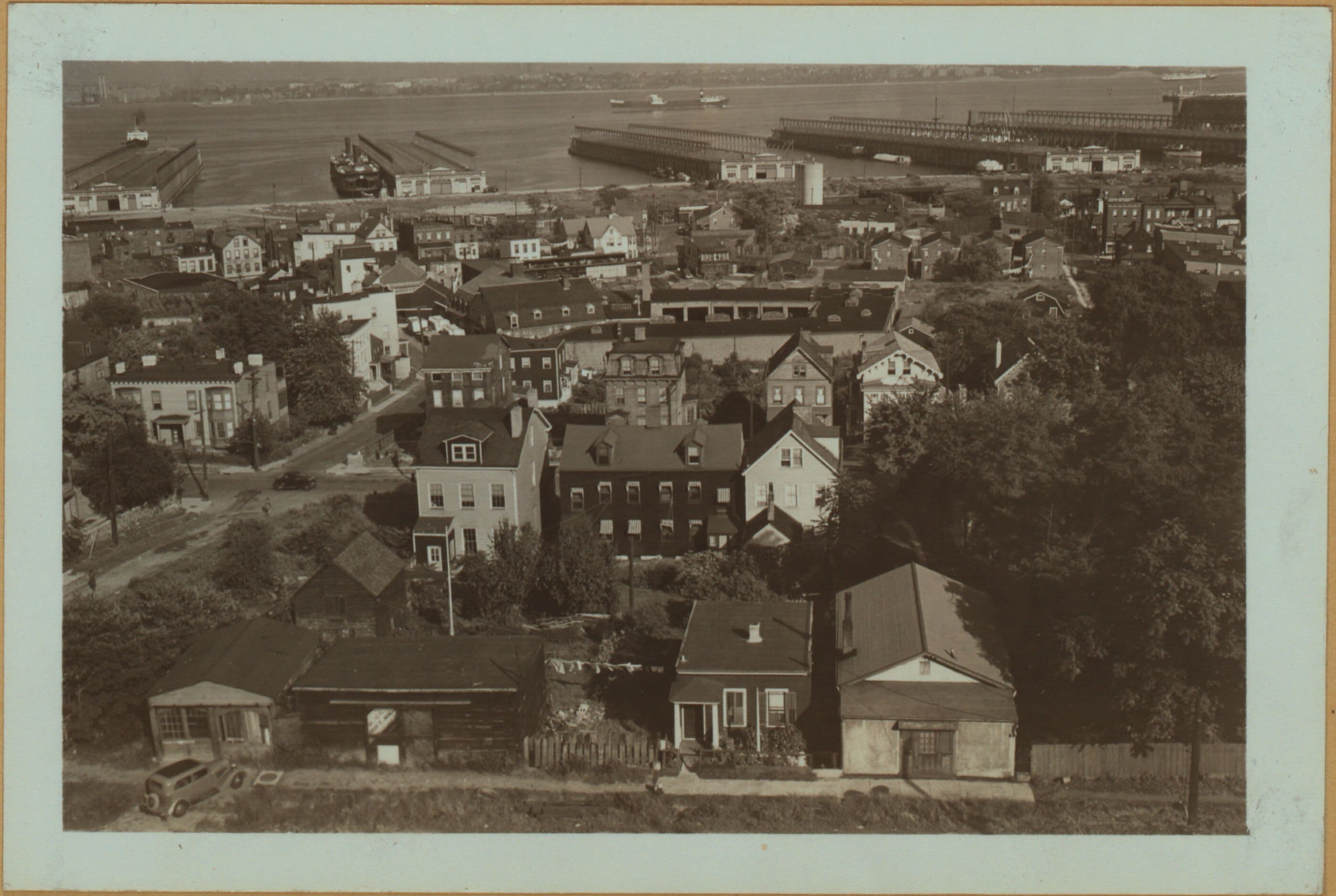 Richmond:] Staten Island - Tompkinsville - [General view].