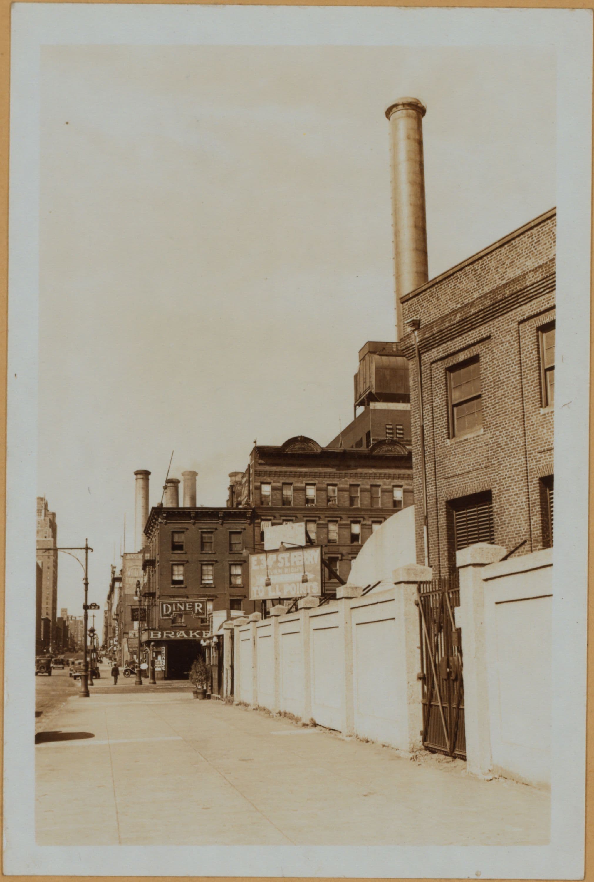 Manhattan: 1st Ave. - 34th St. E.